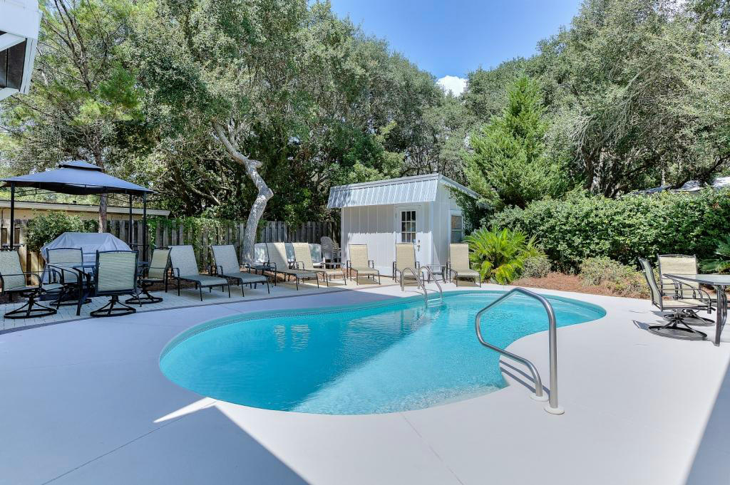 SEAGROVE 3RD ADDN - Residential