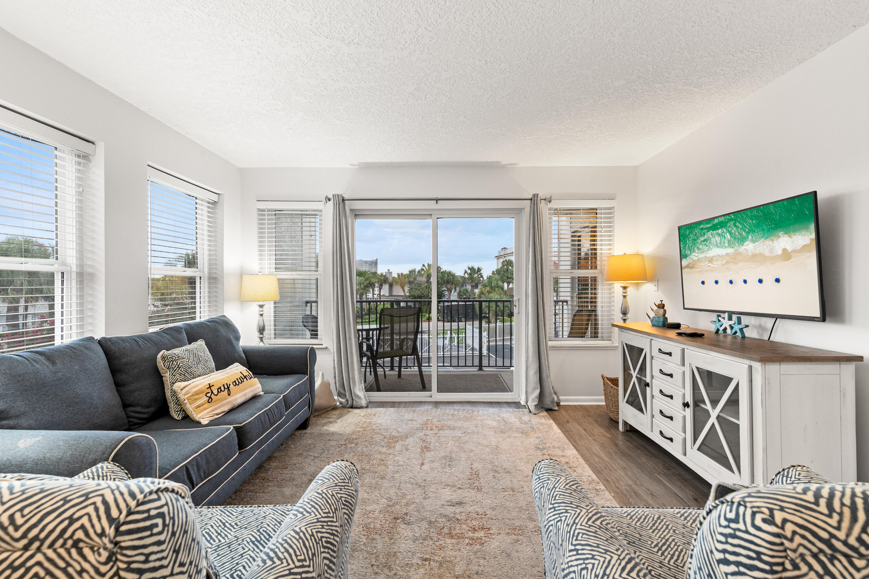 POOLSIDE VILLAS CONDO - Residential