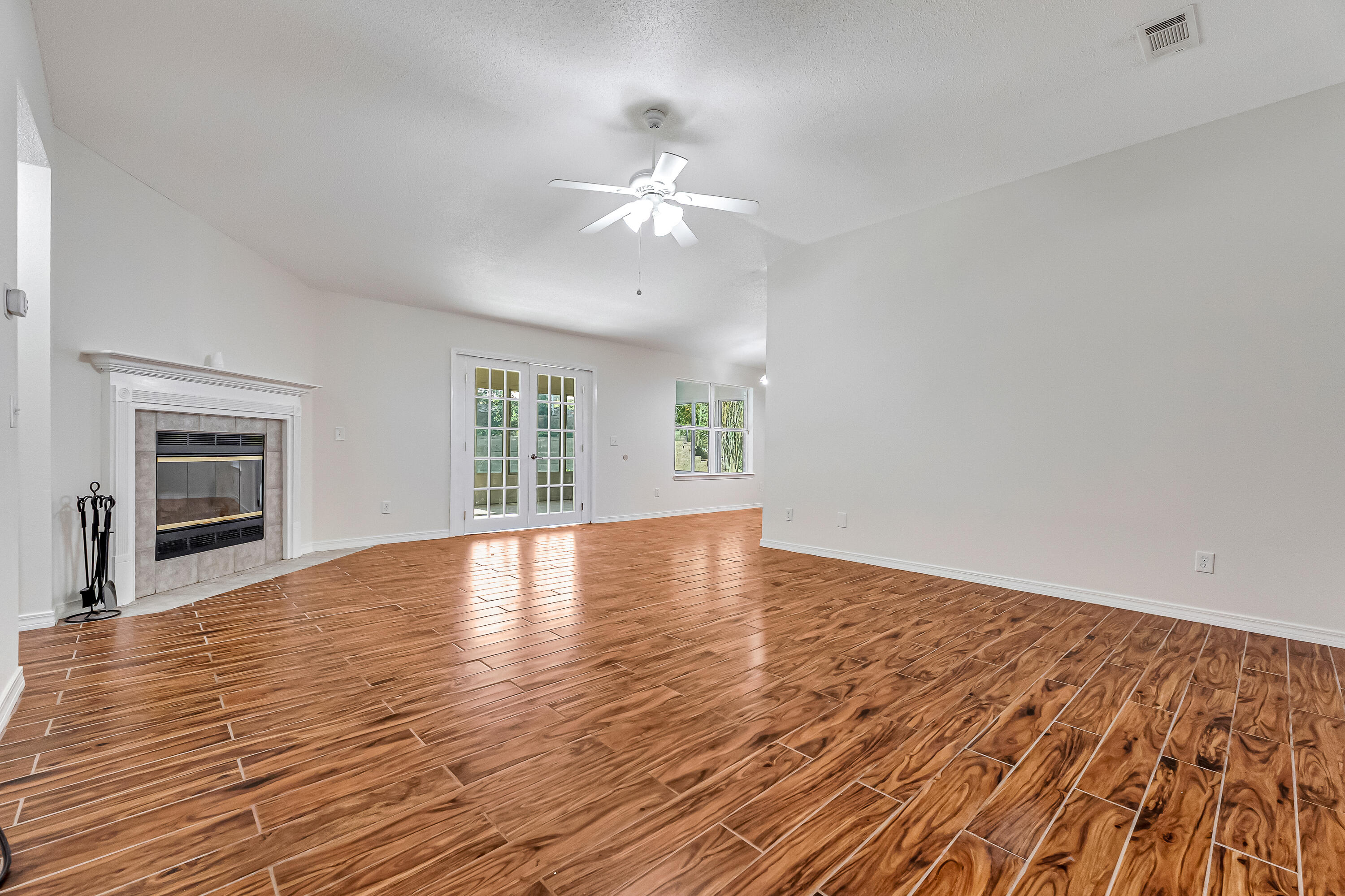 NORTHVIEW ESTATES 5TH ADDITION - Residential