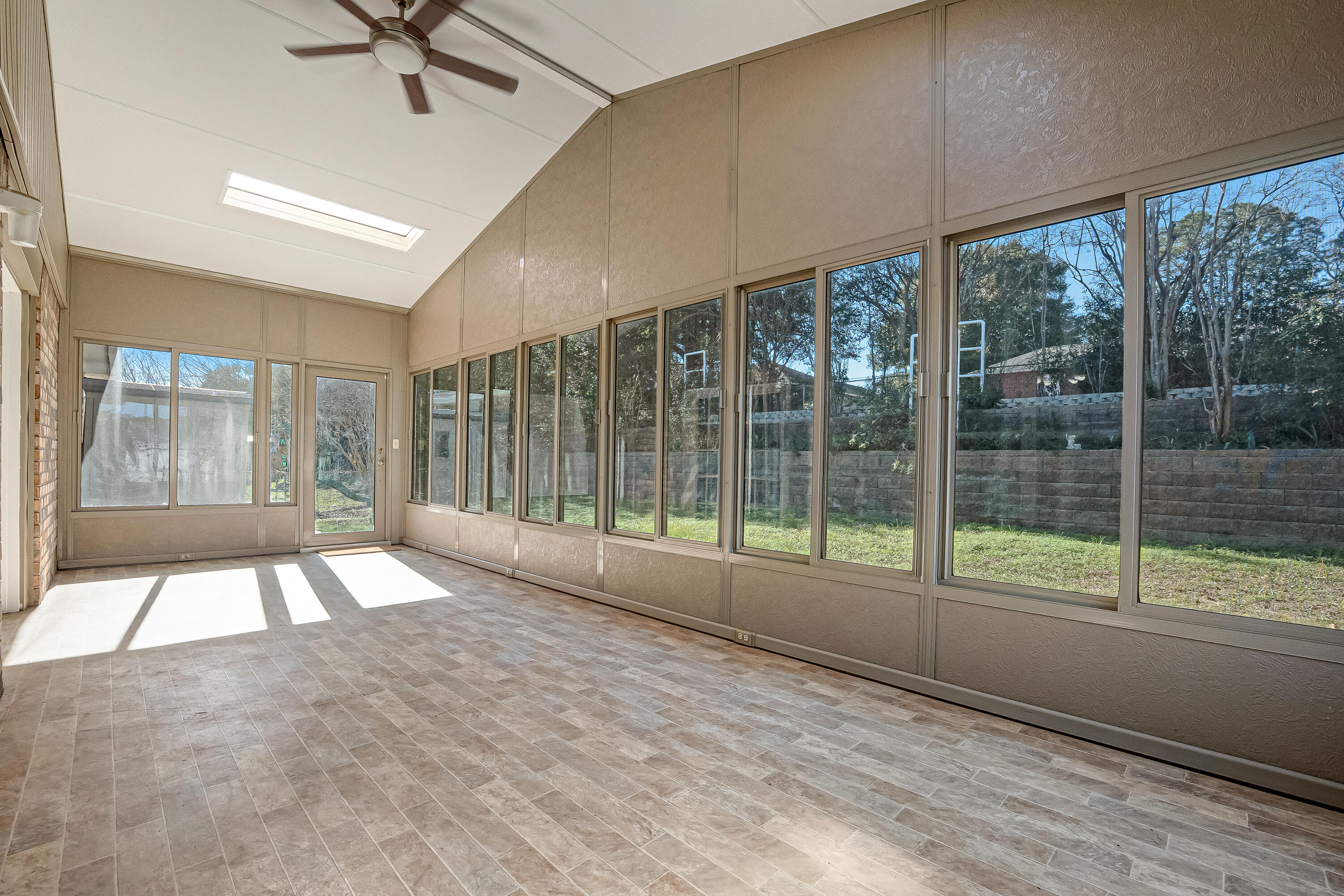 NORTHVIEW ESTATES 5TH ADDITION - Residential