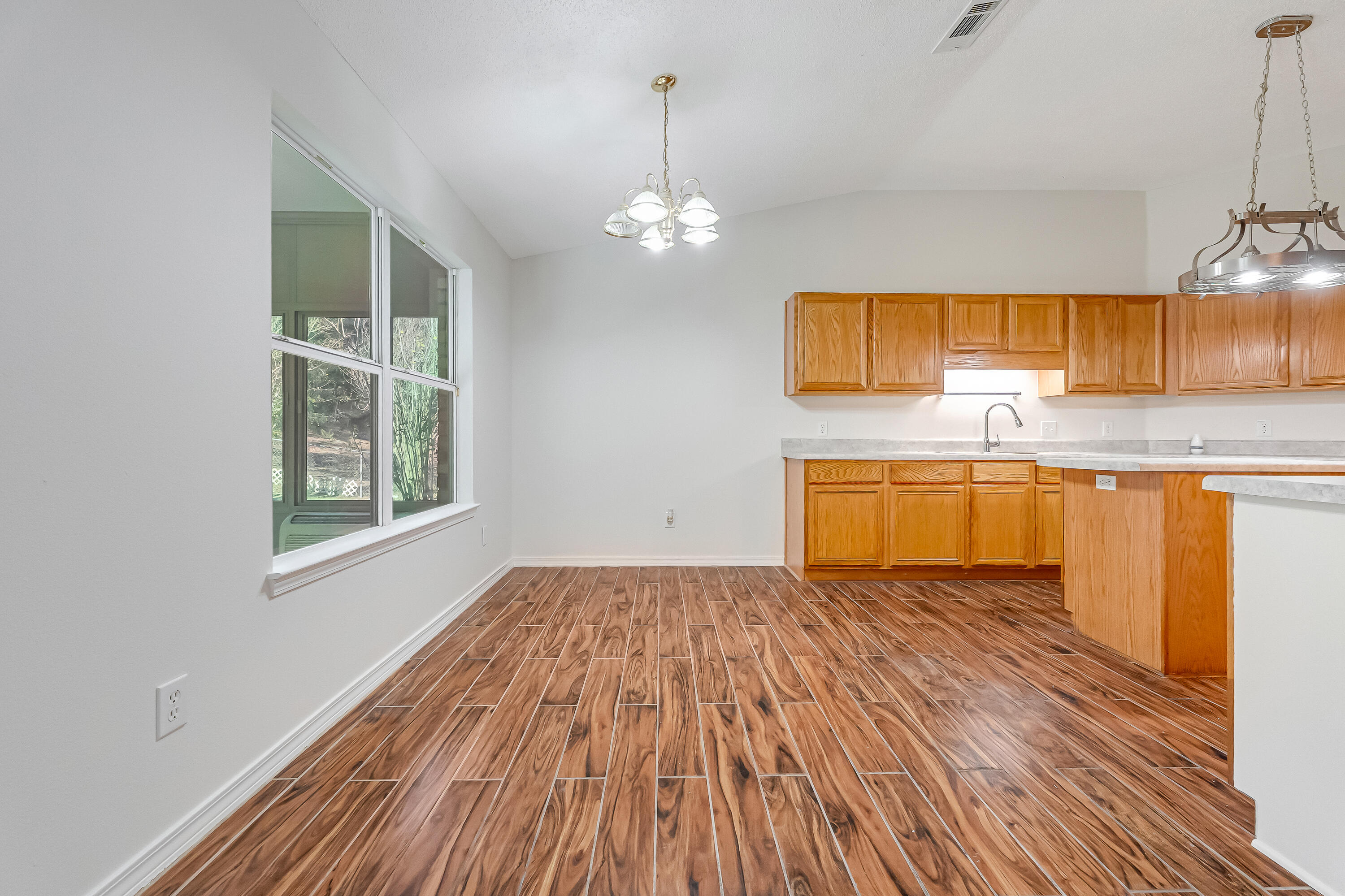 NORTHVIEW ESTATES 5TH ADDITION - Residential