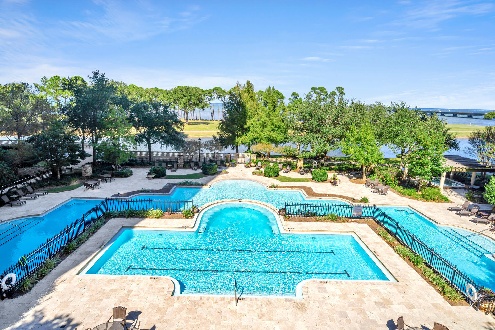 ONE WATER PLACE AT KELLY PLANTATION - Residential