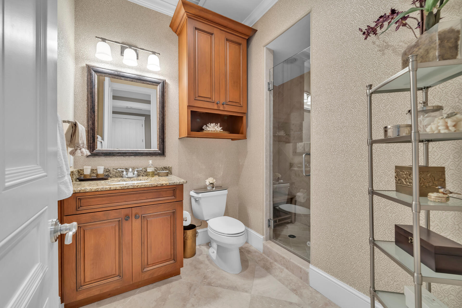 ONE WATER PLACE AT KELLY PLANTATION - Residential