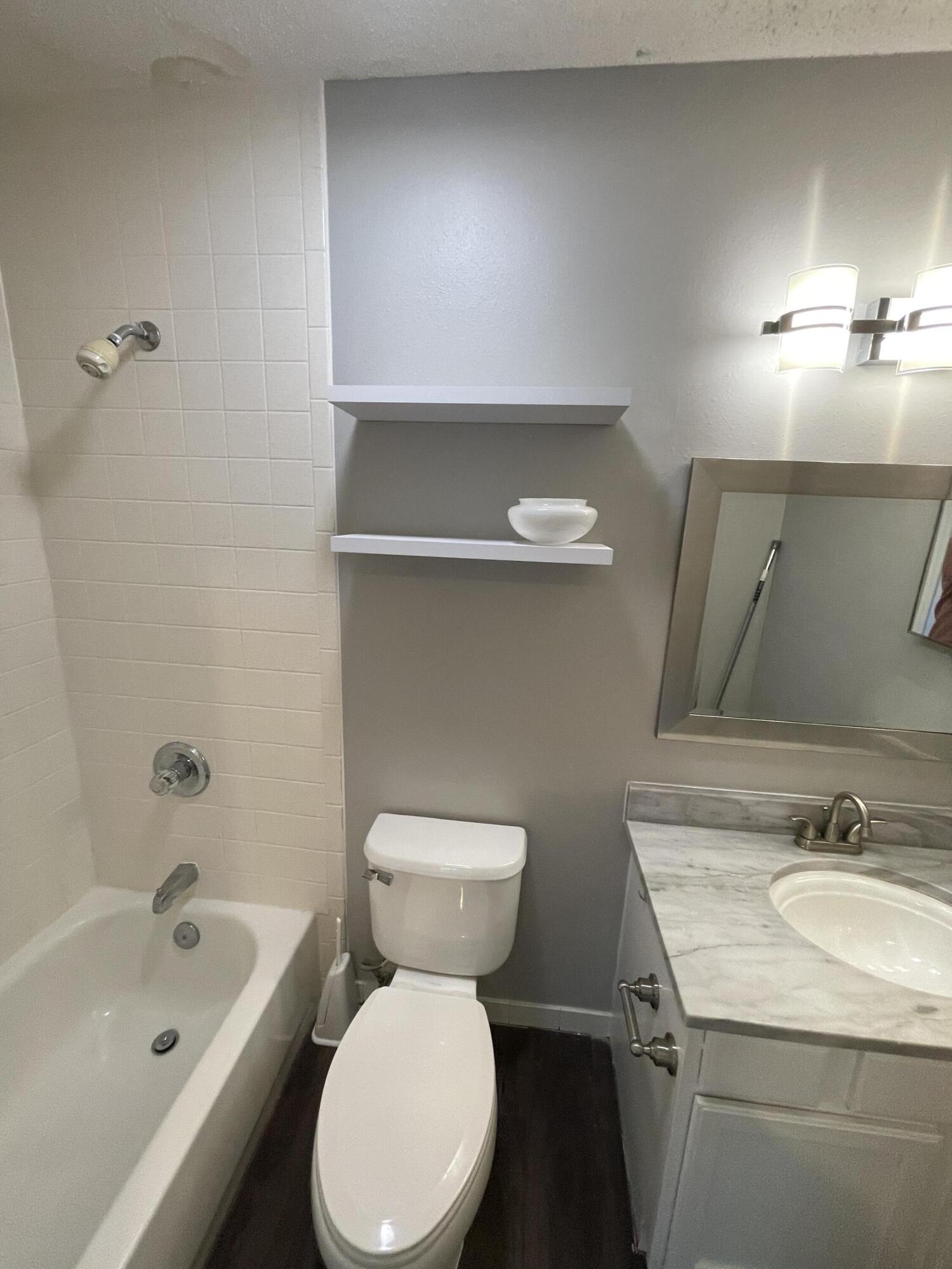 POINTE OF VIEW CONDO - Residential Lease