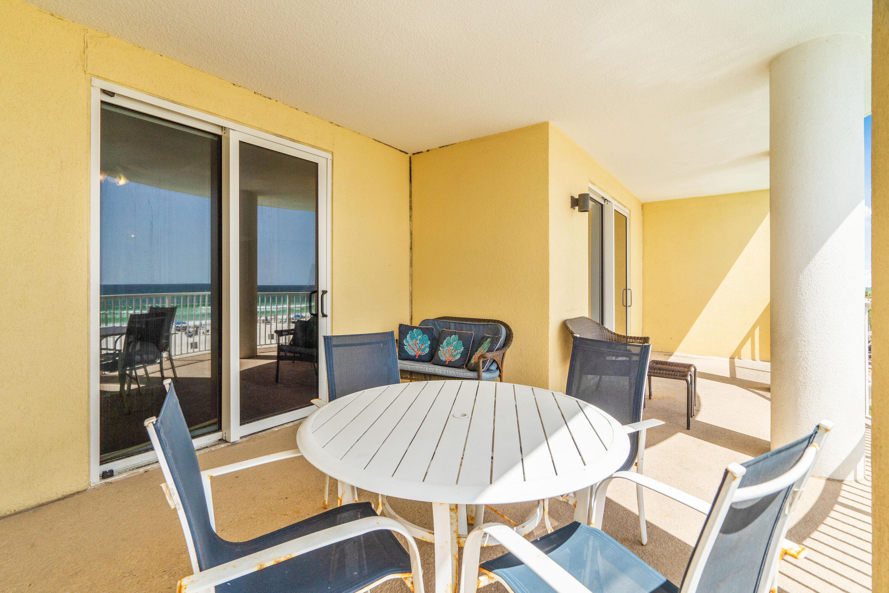 Ocean Ritz - Residential