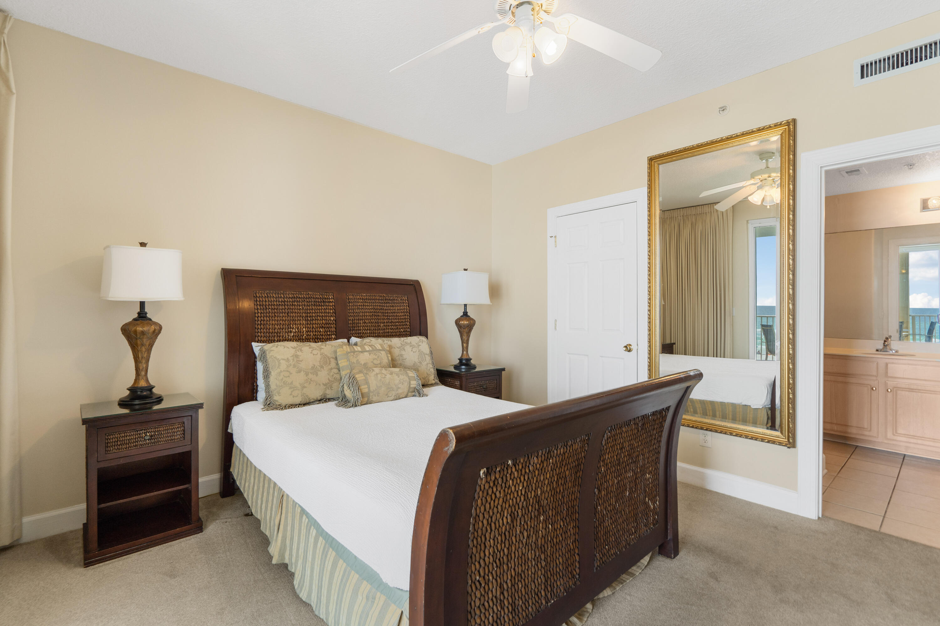 Ocean Ritz - Residential