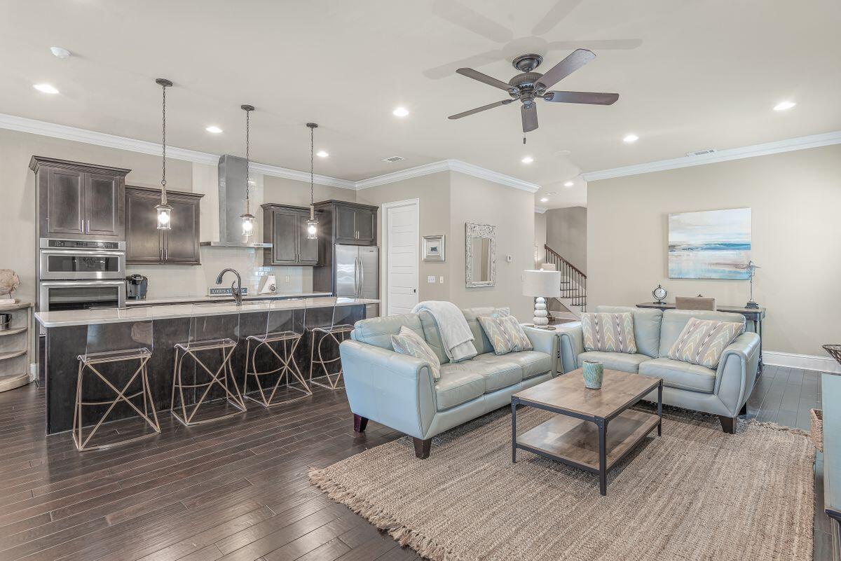 VILLA LAGO - Residential