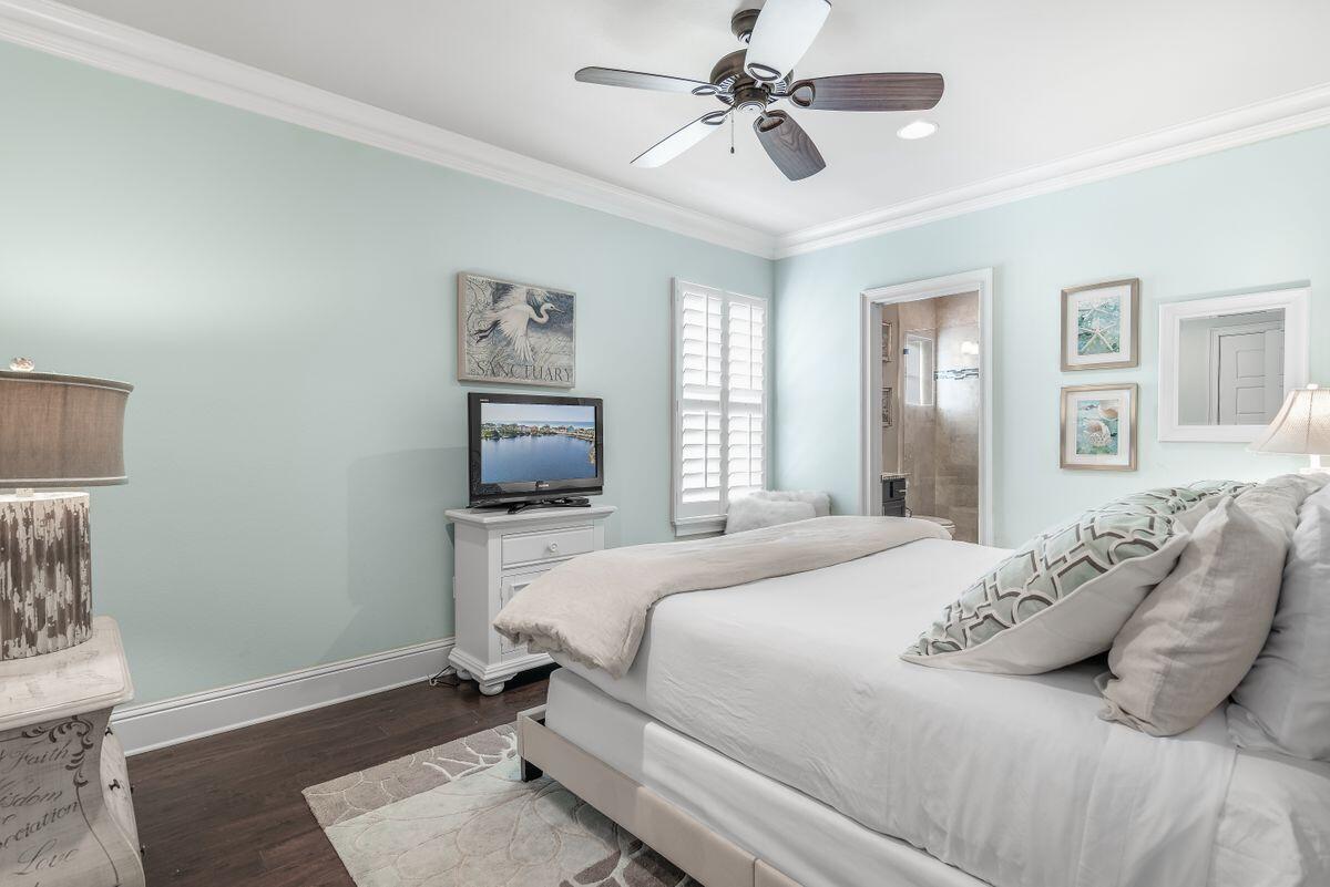 VILLA LAGO - Residential