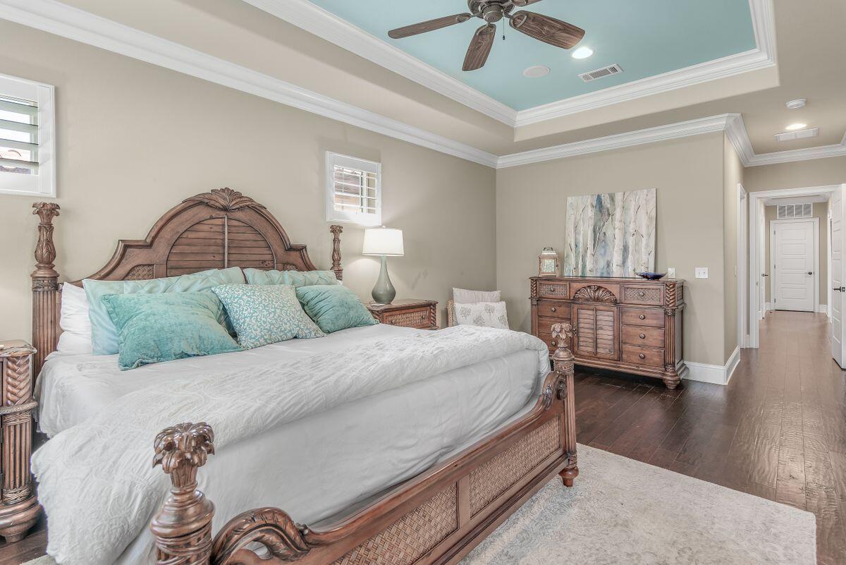 VILLA LAGO - Residential