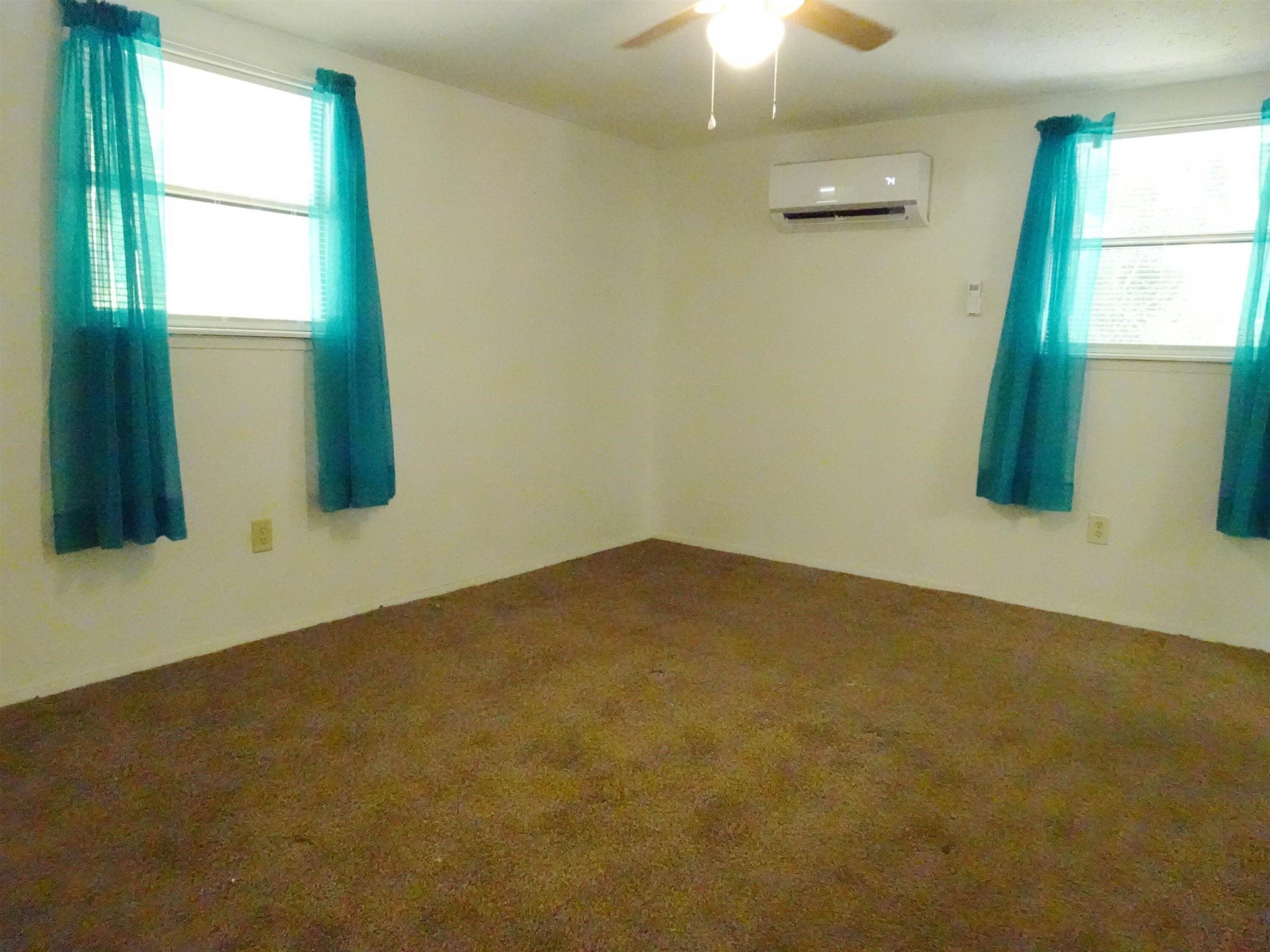 FLORALA RESIDENTIAL - Residential