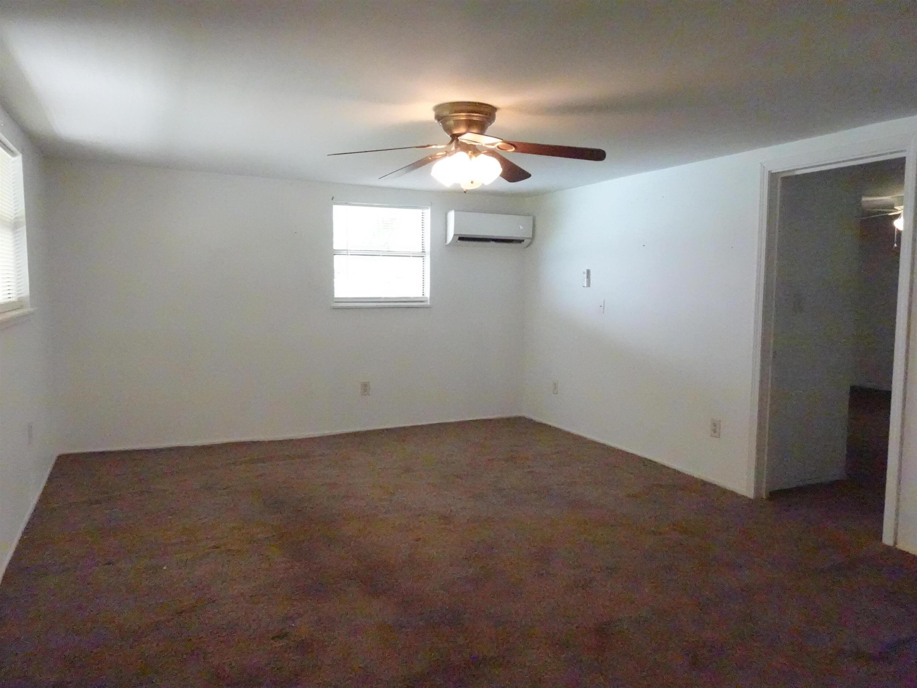 FLORALA RESIDENTIAL - Residential