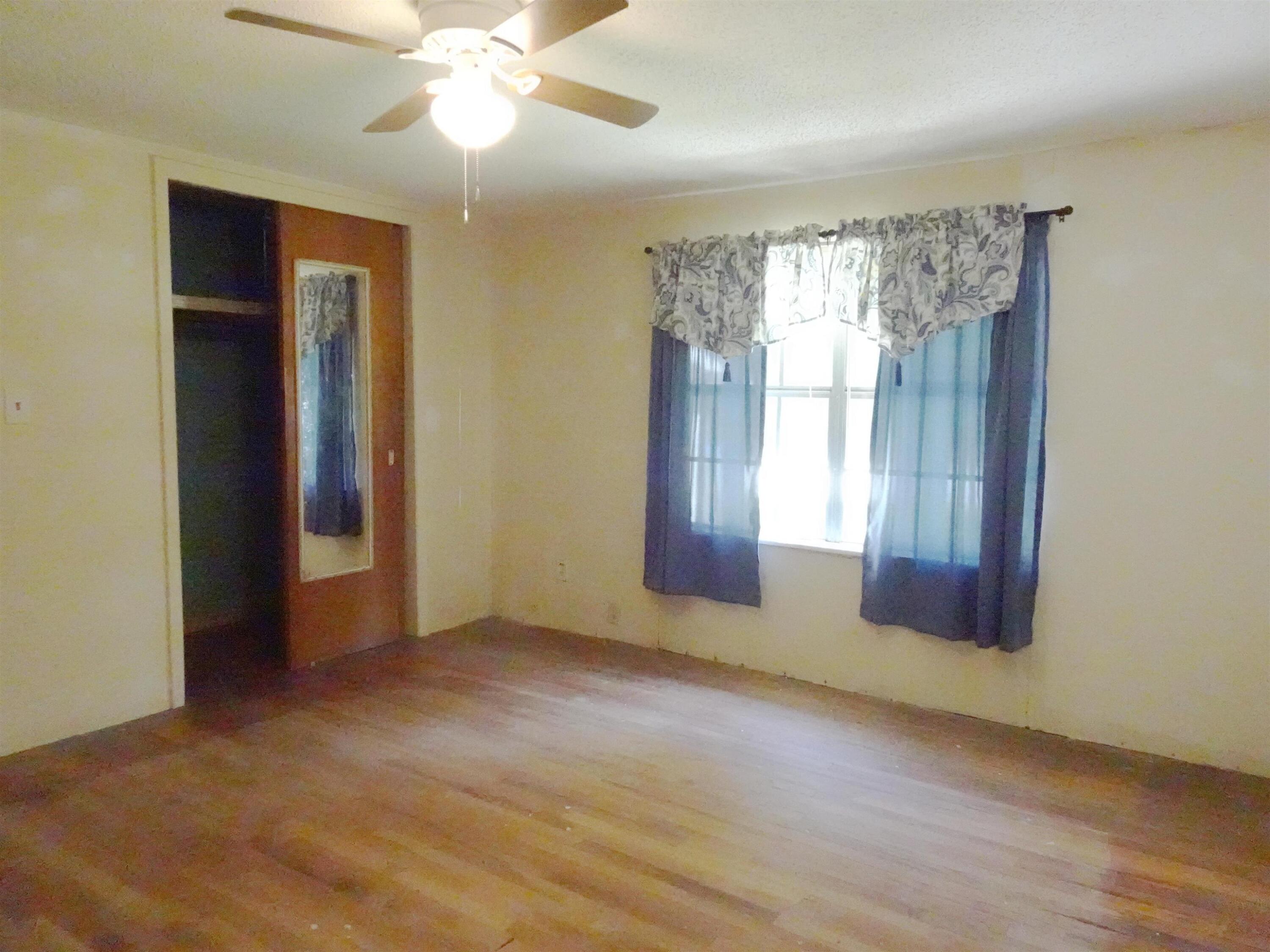 FLORALA RESIDENTIAL - Residential