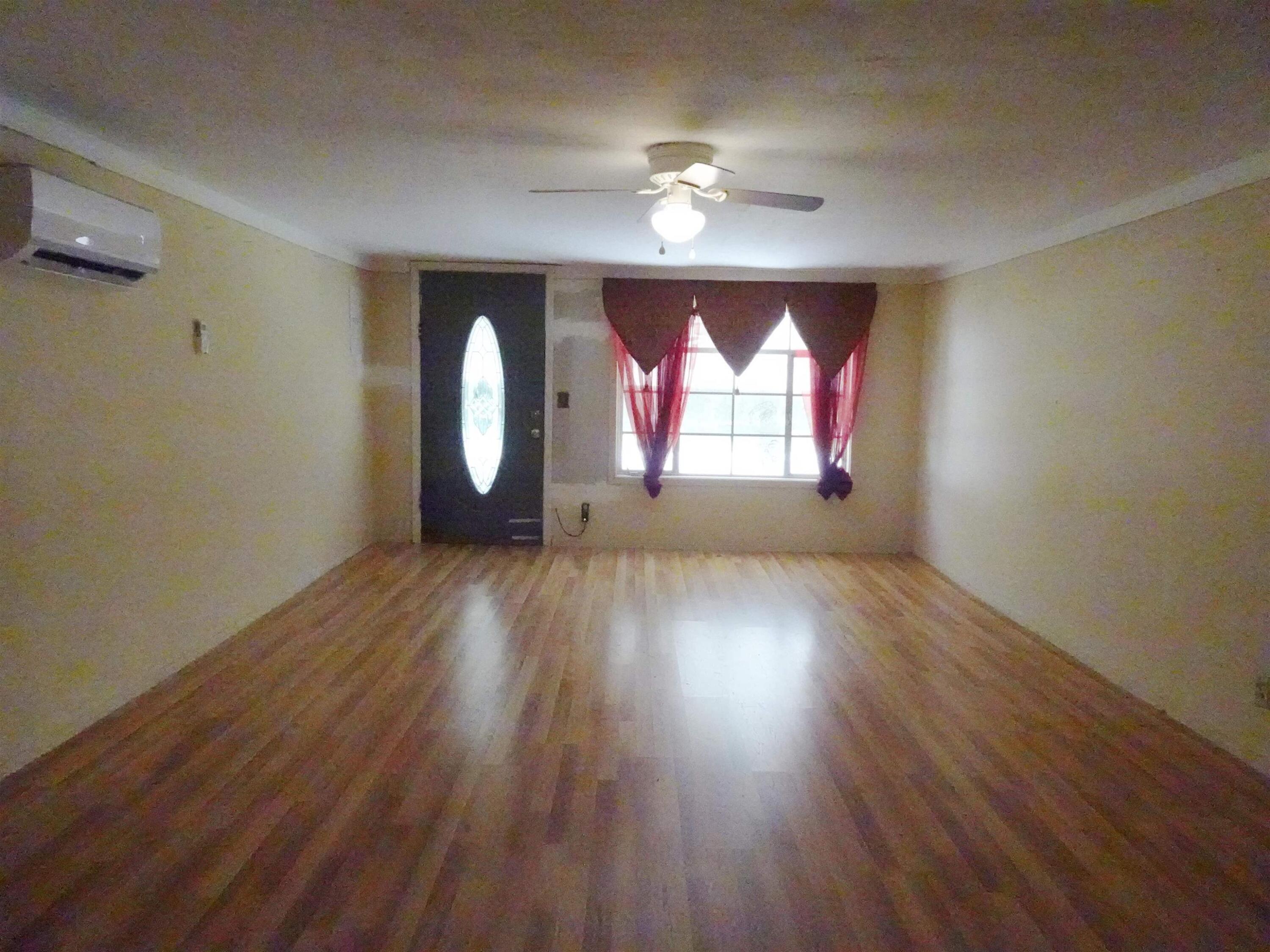 FLORALA RESIDENTIAL - Residential