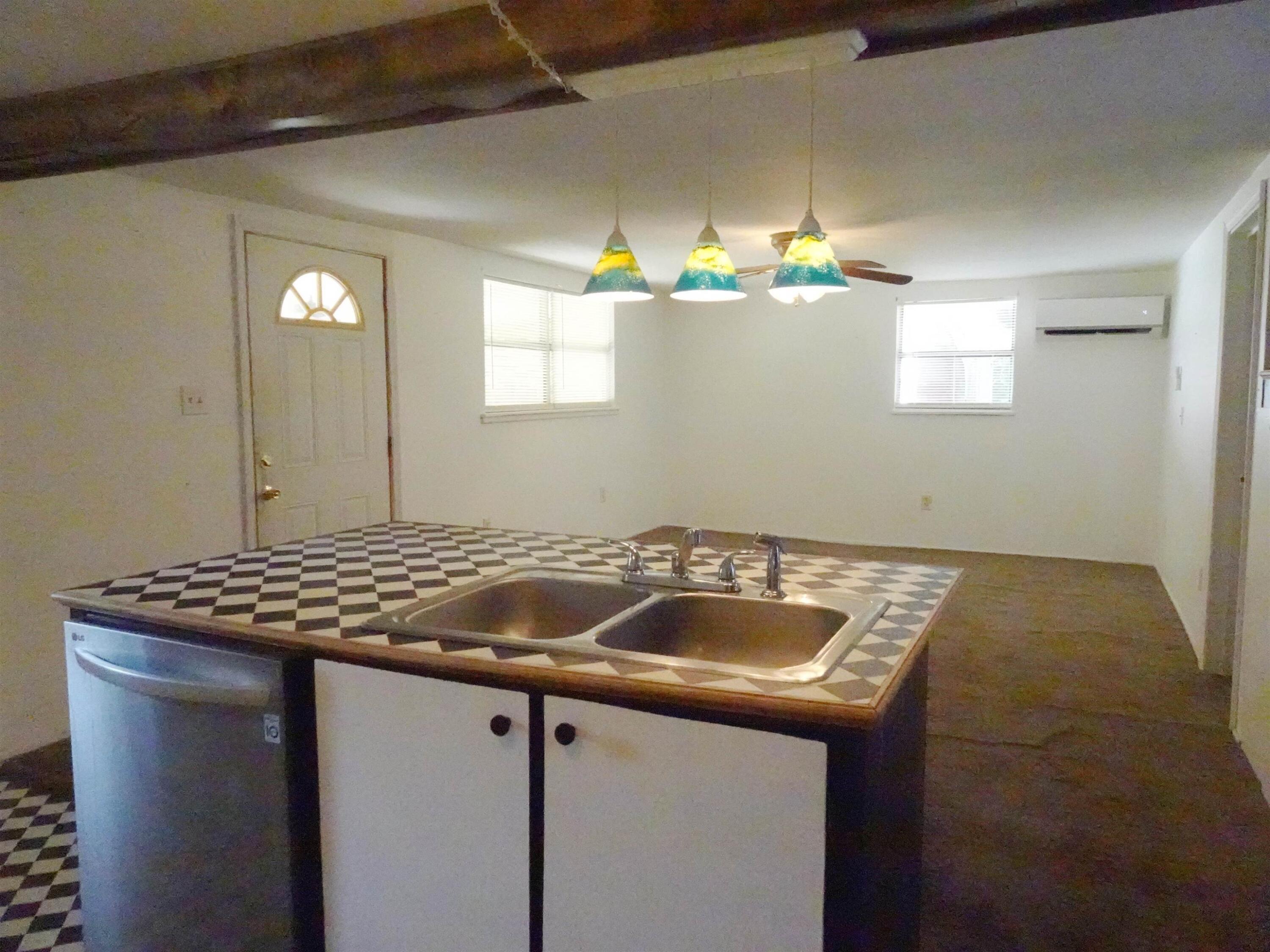 FLORALA RESIDENTIAL - Residential