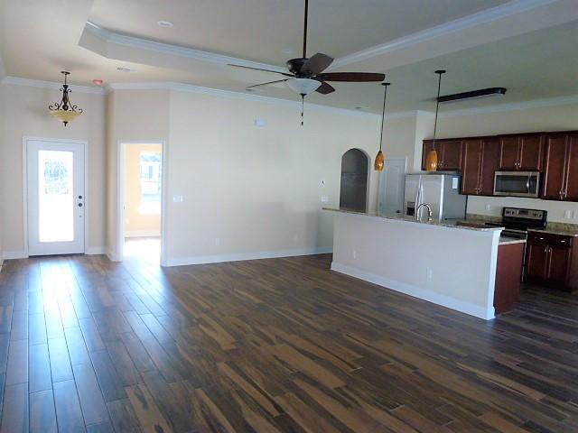 SEASHORE VILLAGE - Residential