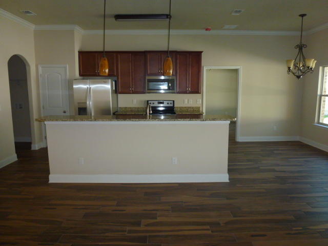 SEASHORE VILLAGE - Residential