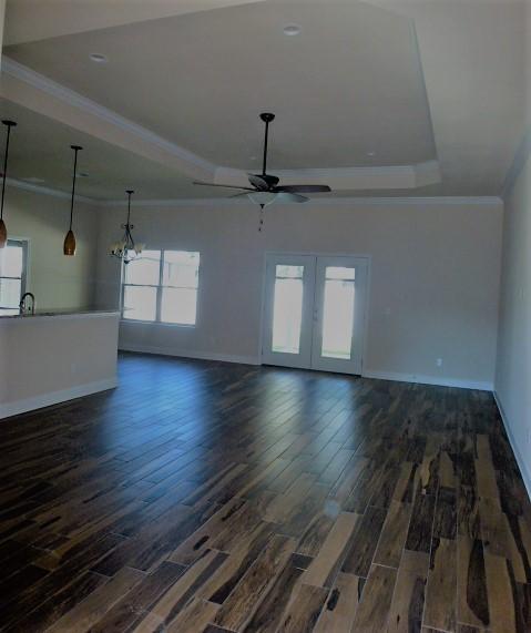 SEASHORE VILLAGE - Residential