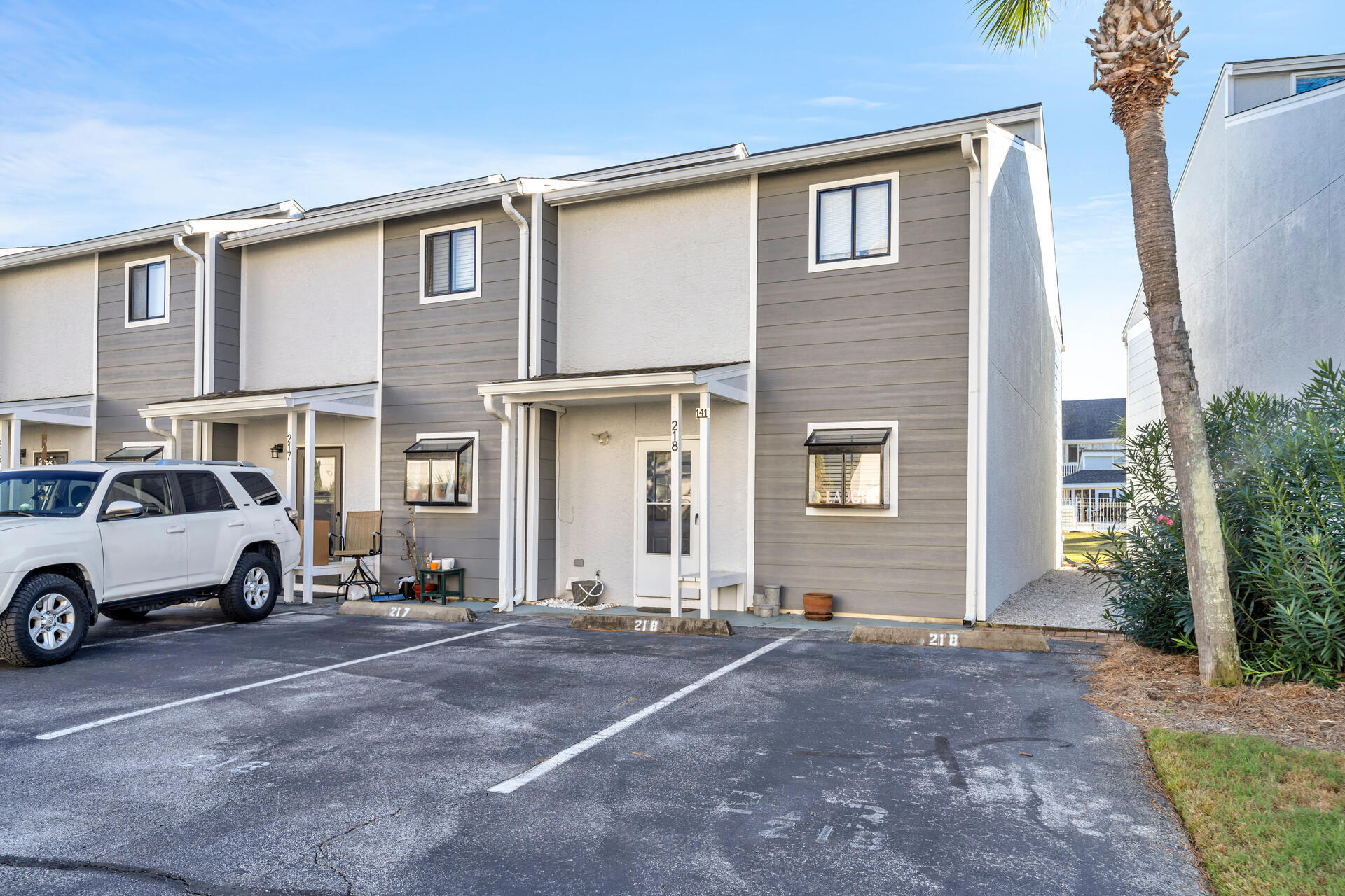 MISTY COVE TOWNHOMES PH II - Residential