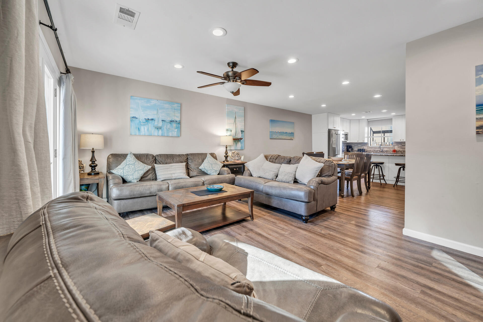 MISTY COVE TOWNHOMES PH II - Residential