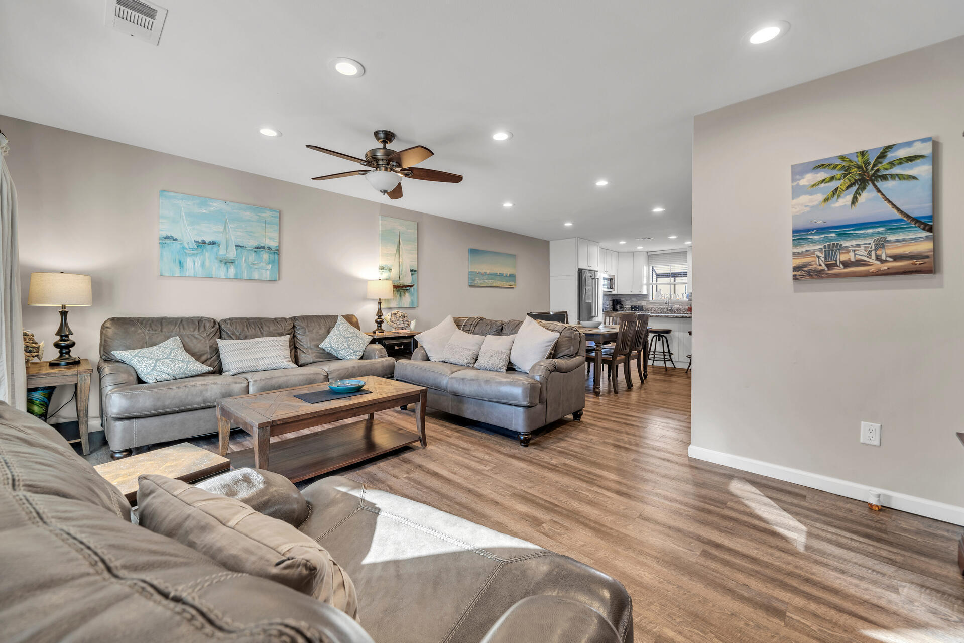 MISTY COVE TOWNHOMES PH II - Residential