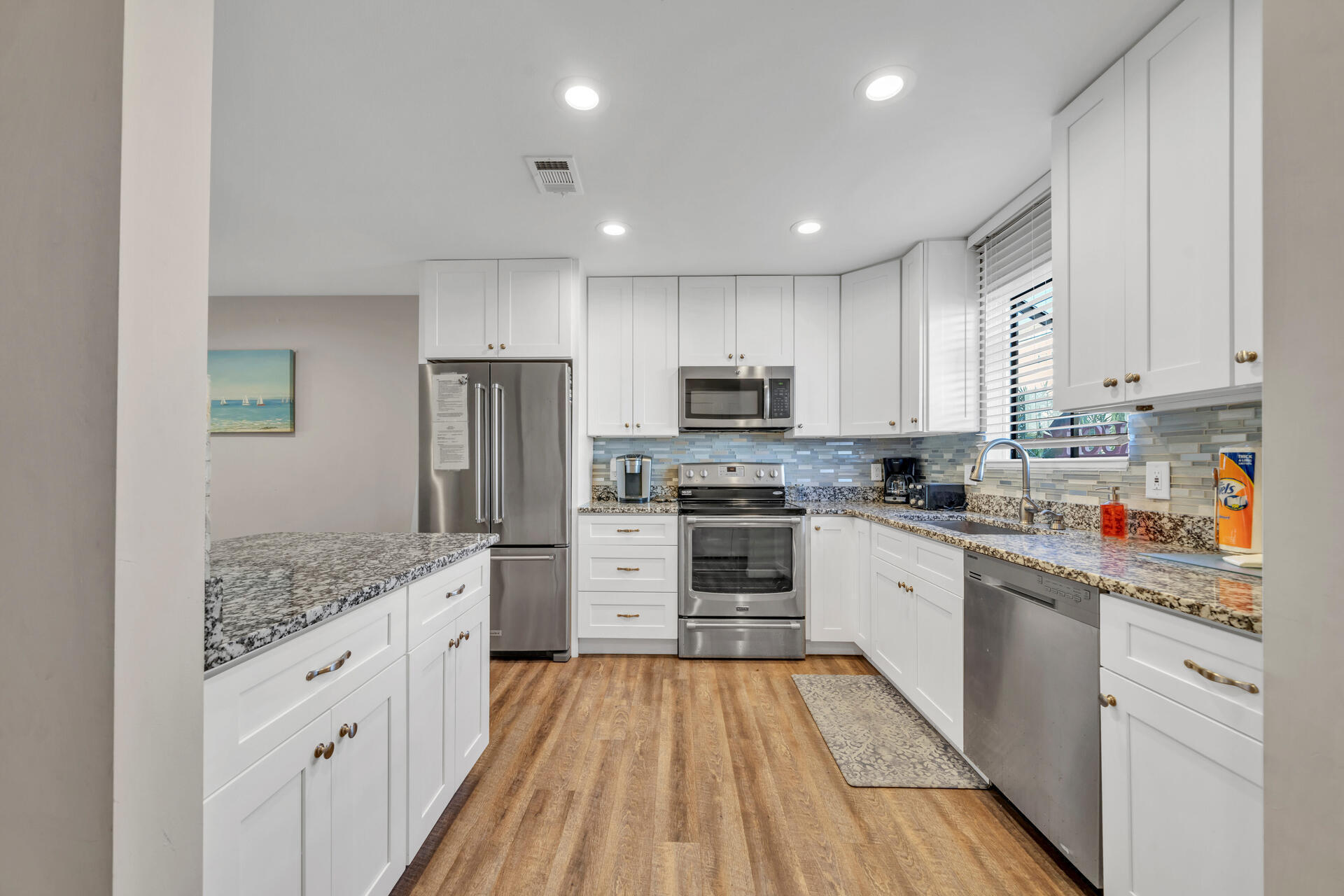 MISTY COVE TOWNHOMES PH II - Residential