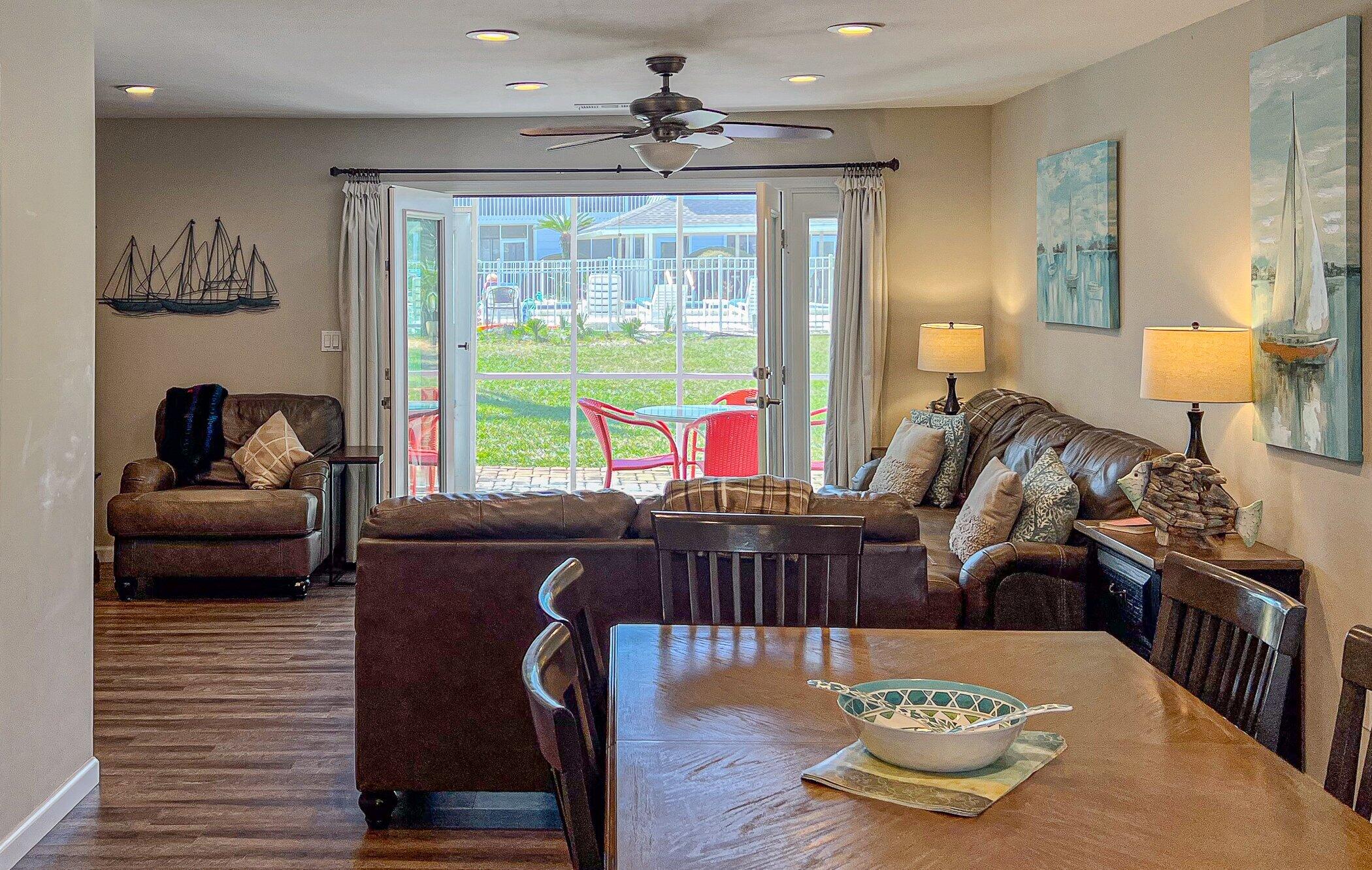 MISTY COVE TOWNHOMES PH II - Residential