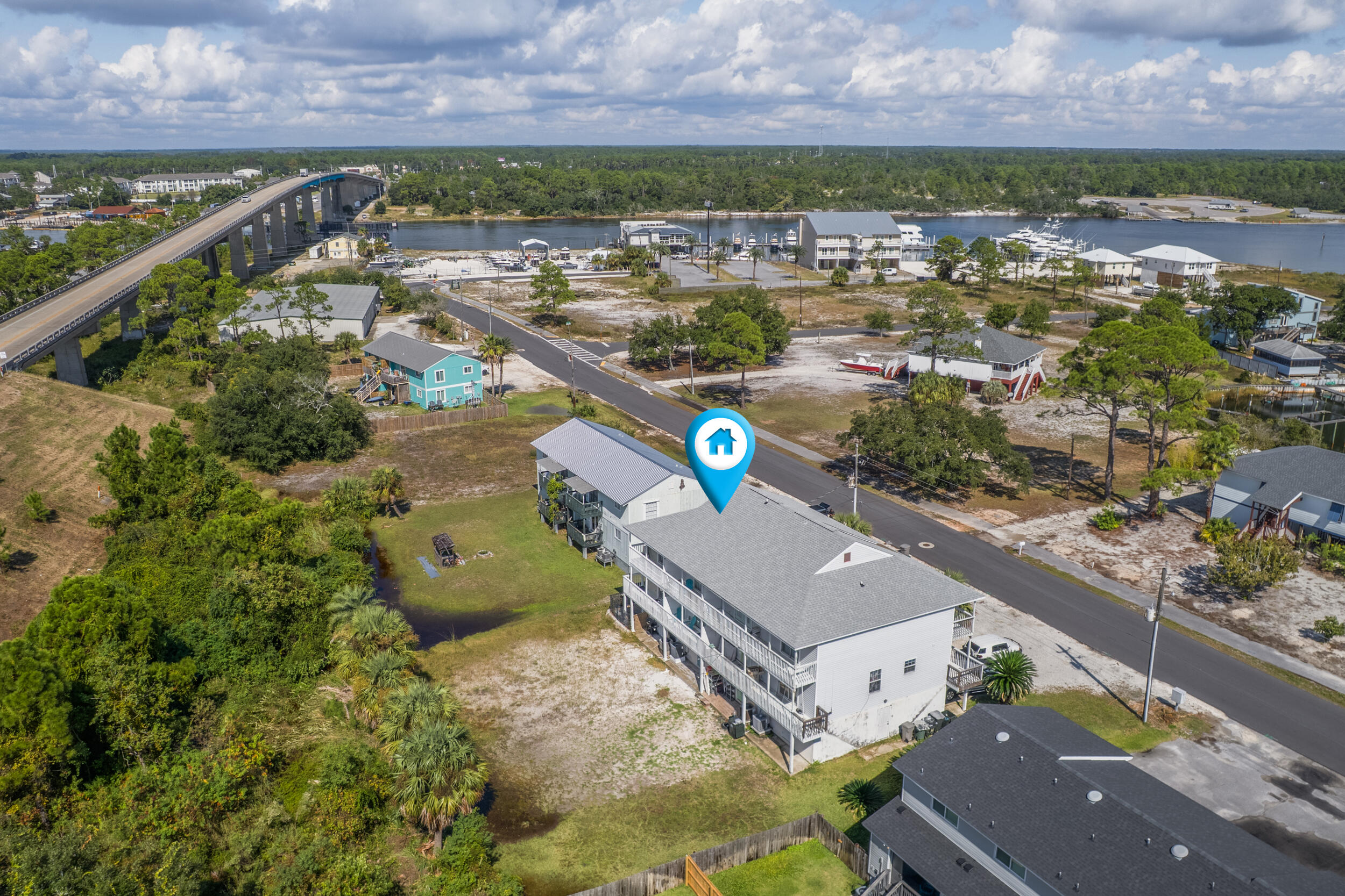 SIGUENZA COVE - Residential