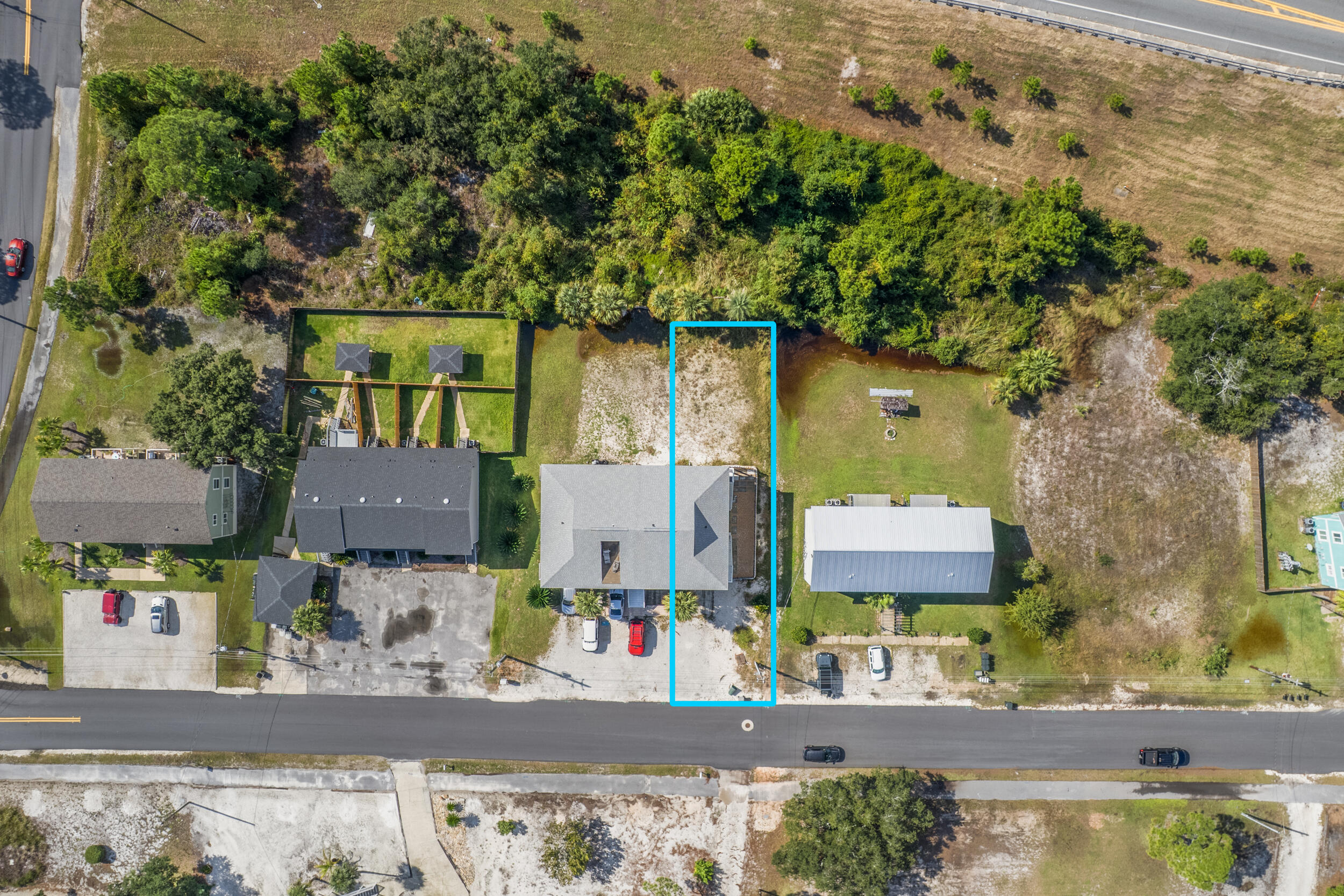 SIGUENZA COVE - Residential