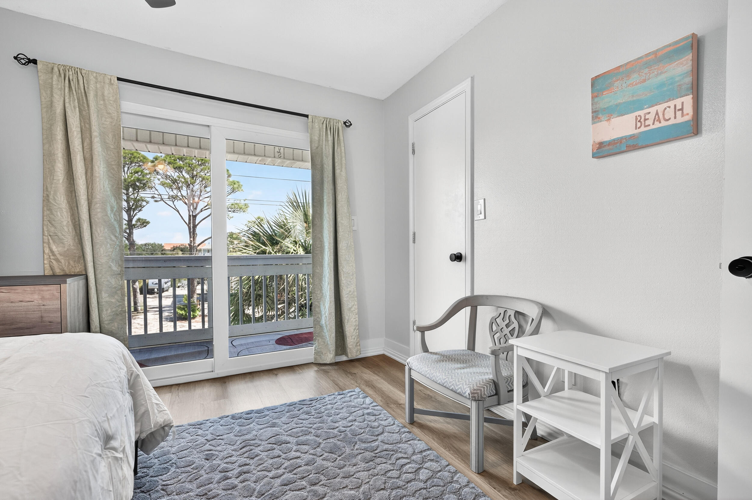 SIGUENZA COVE - Residential