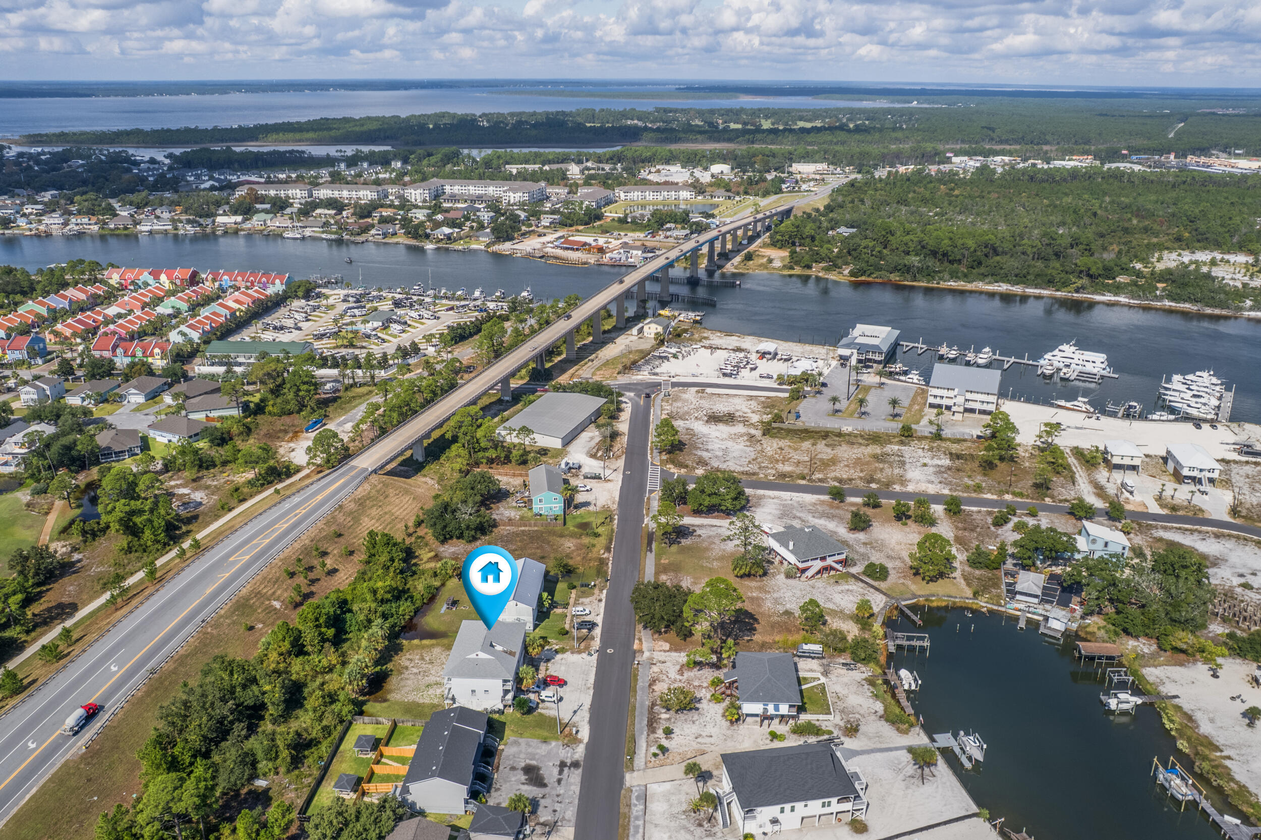 SIGUENZA COVE - Residential