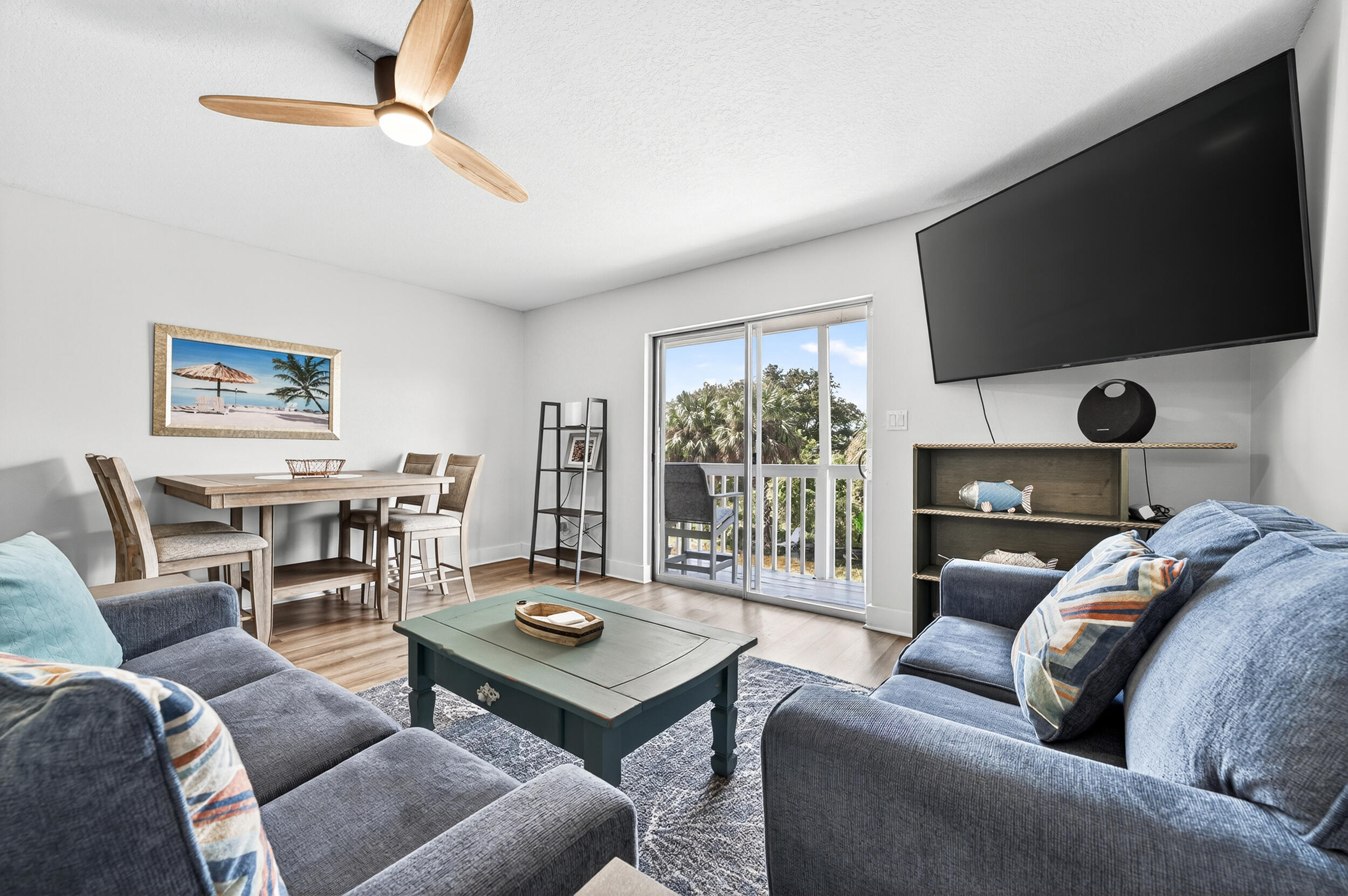 SIGUENZA COVE - Residential