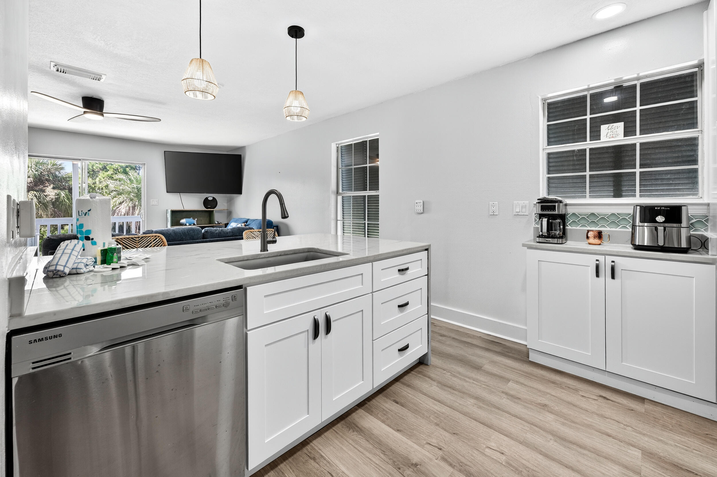 SIGUENZA COVE - Residential