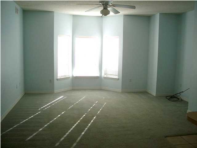 THE OAKS AT NICEVILLE PH I - Residential Lease