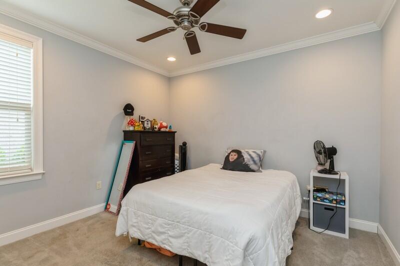 MAGNOLIA WOODS - Residential