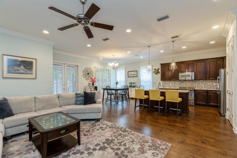MAGNOLIA WOODS - Residential