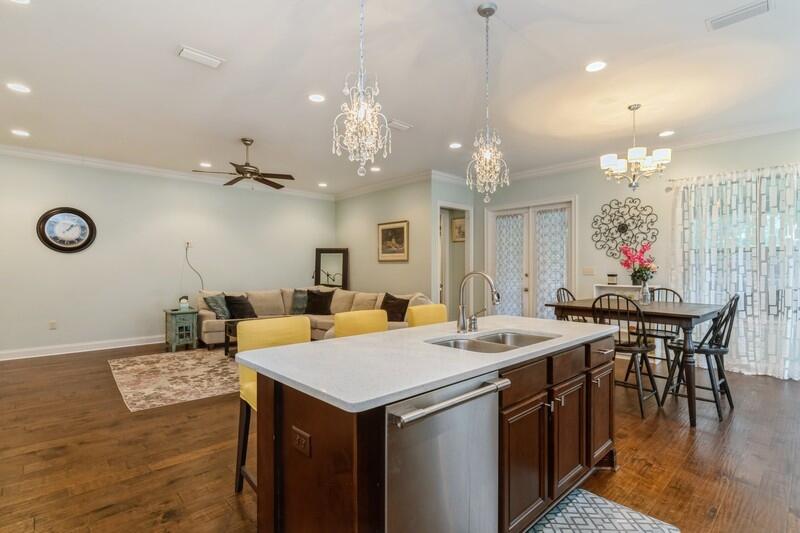 MAGNOLIA WOODS - Residential