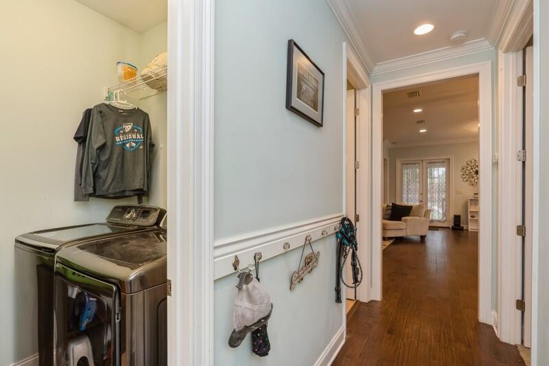 MAGNOLIA WOODS - Residential