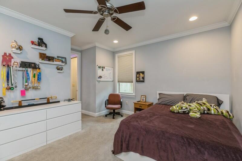 MAGNOLIA WOODS - Residential