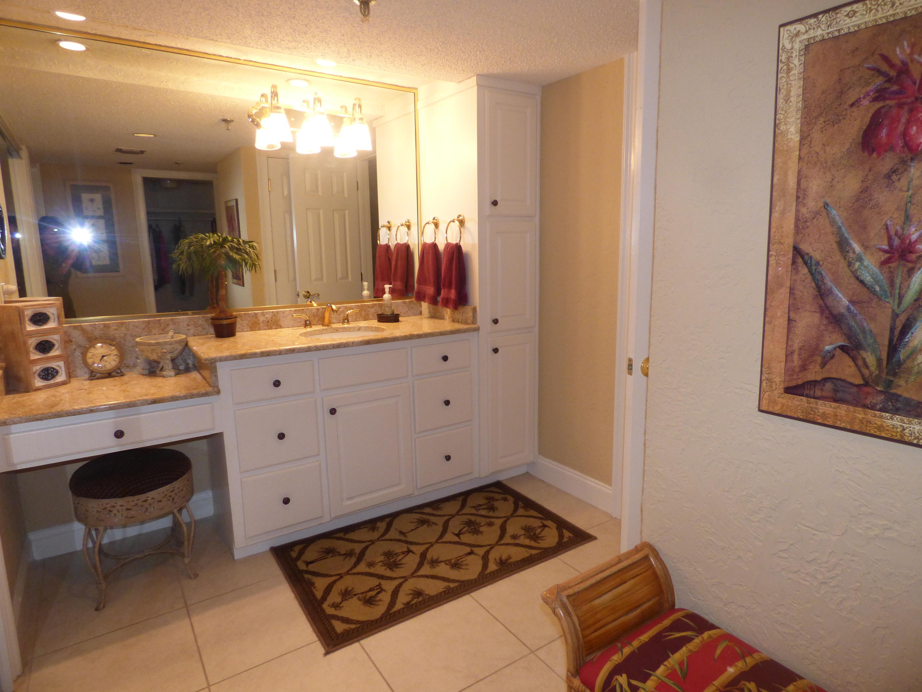 INLET REEF CLUB CONDO - Residential