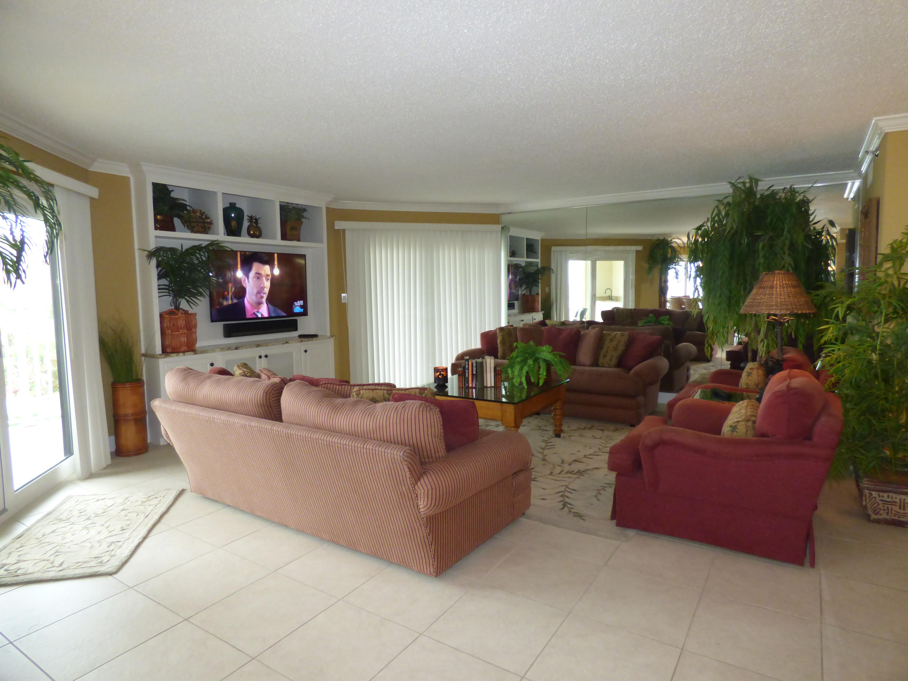 INLET REEF CLUB CONDO - Residential