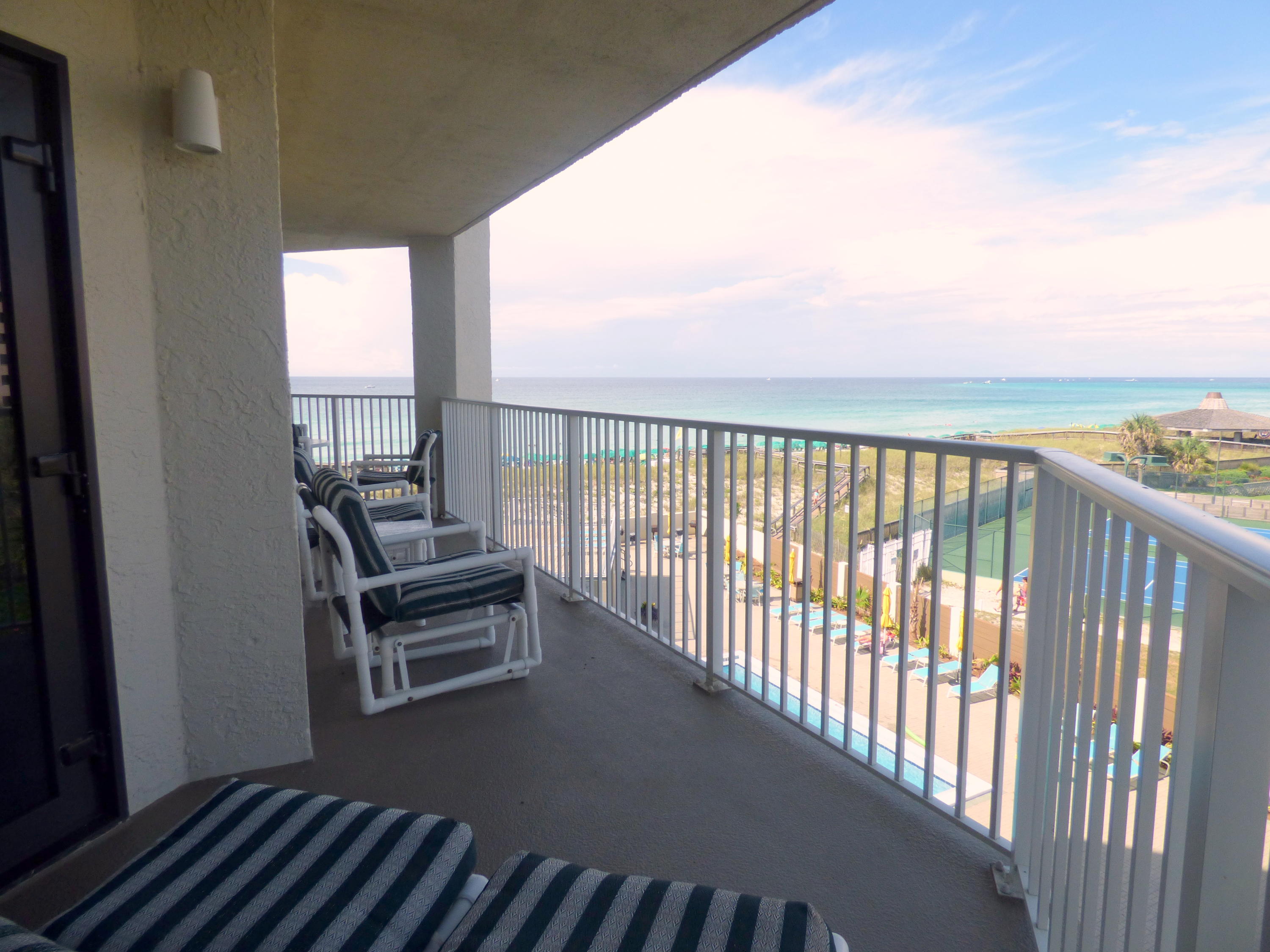 INLET REEF CLUB CONDO - Residential