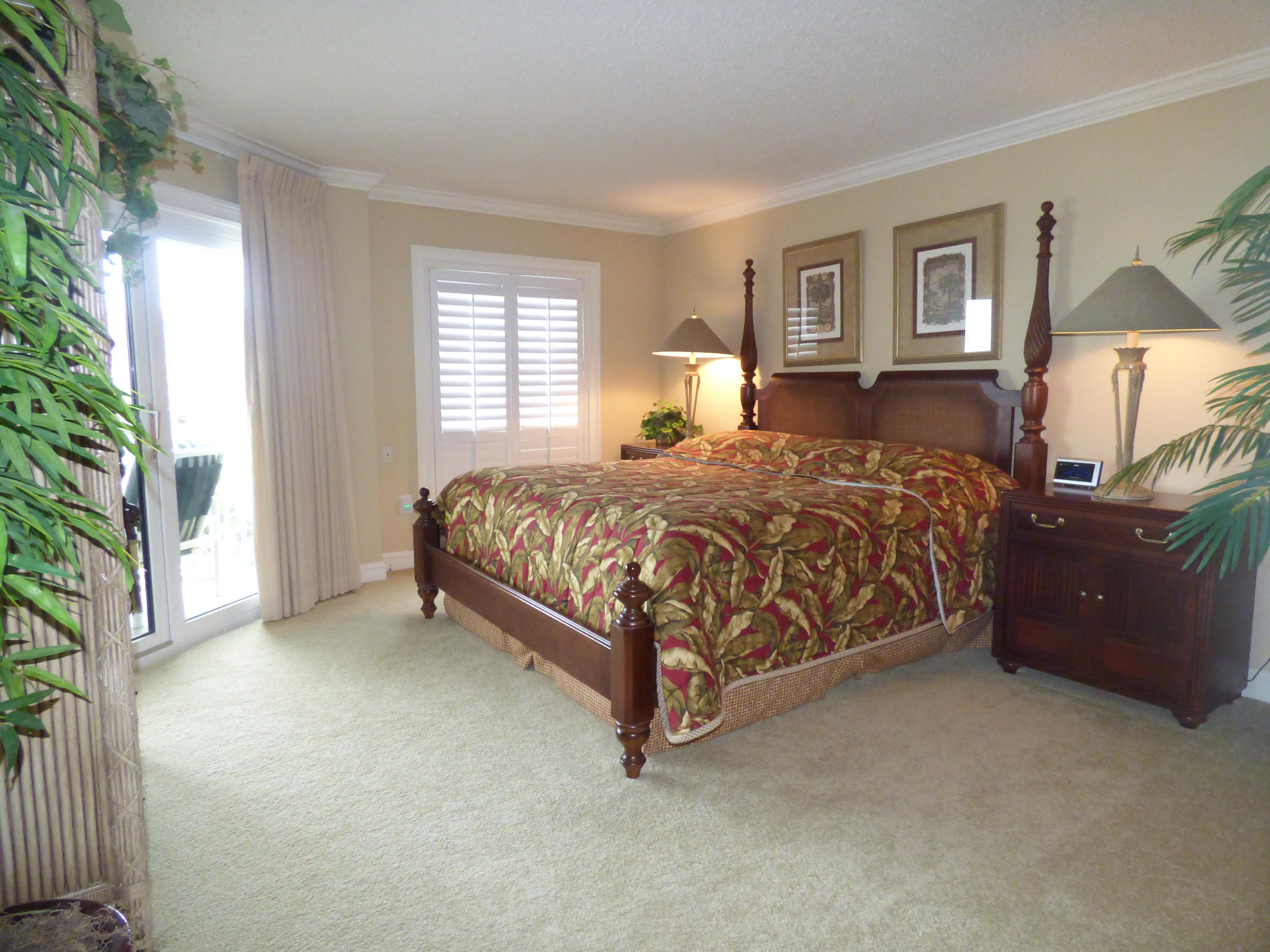 INLET REEF CLUB CONDO - Residential