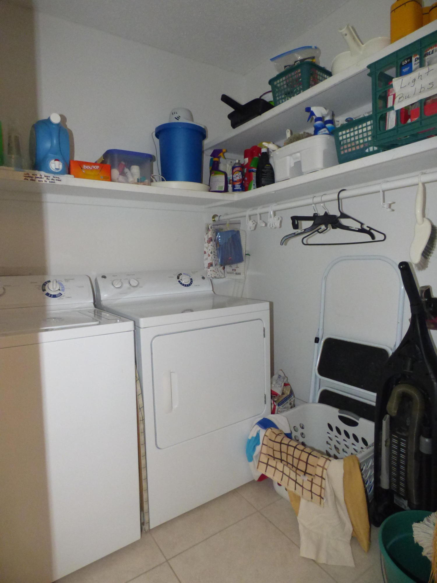 INLET REEF CLUB CONDO - Residential