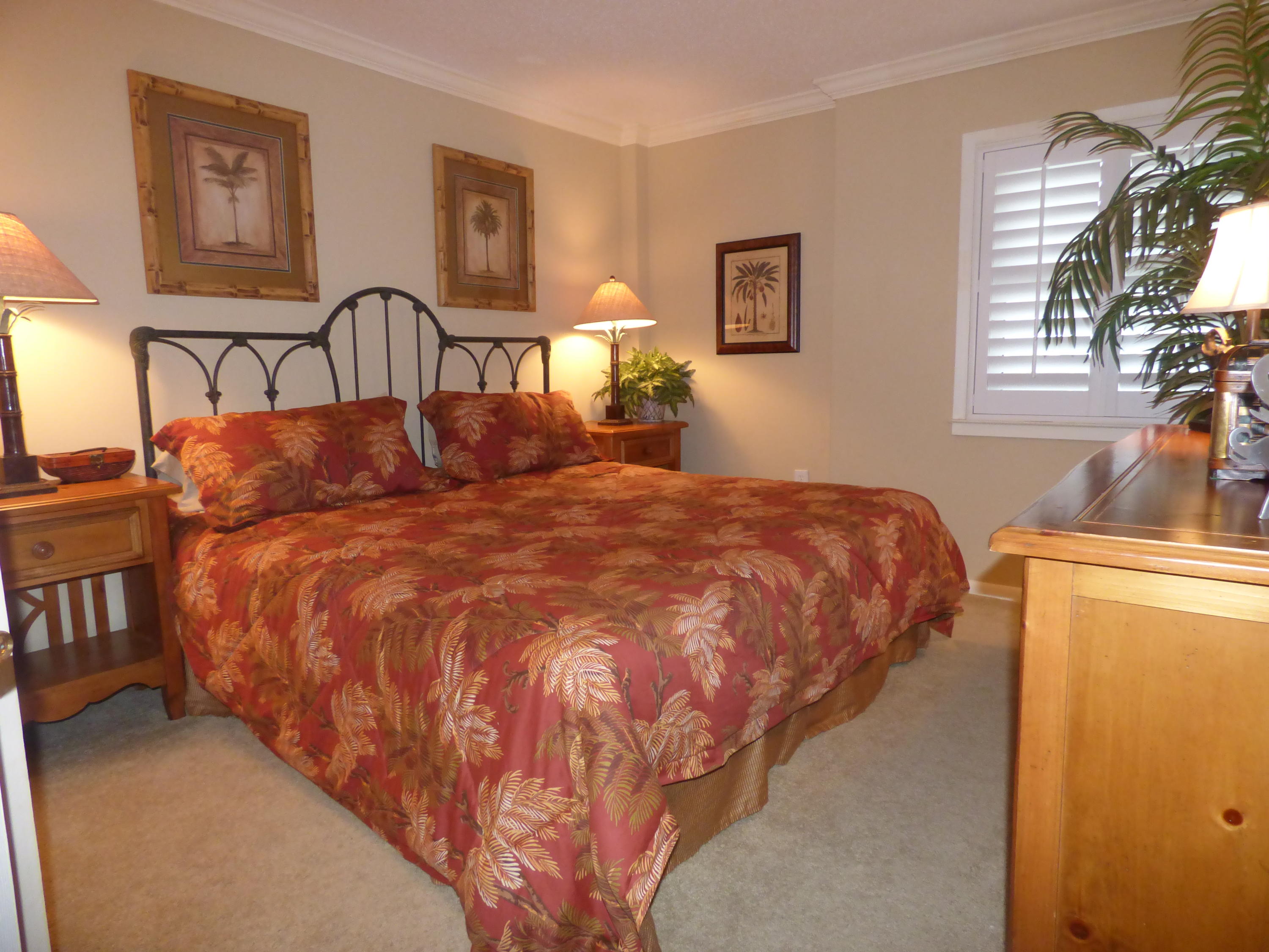 INLET REEF CLUB CONDO - Residential