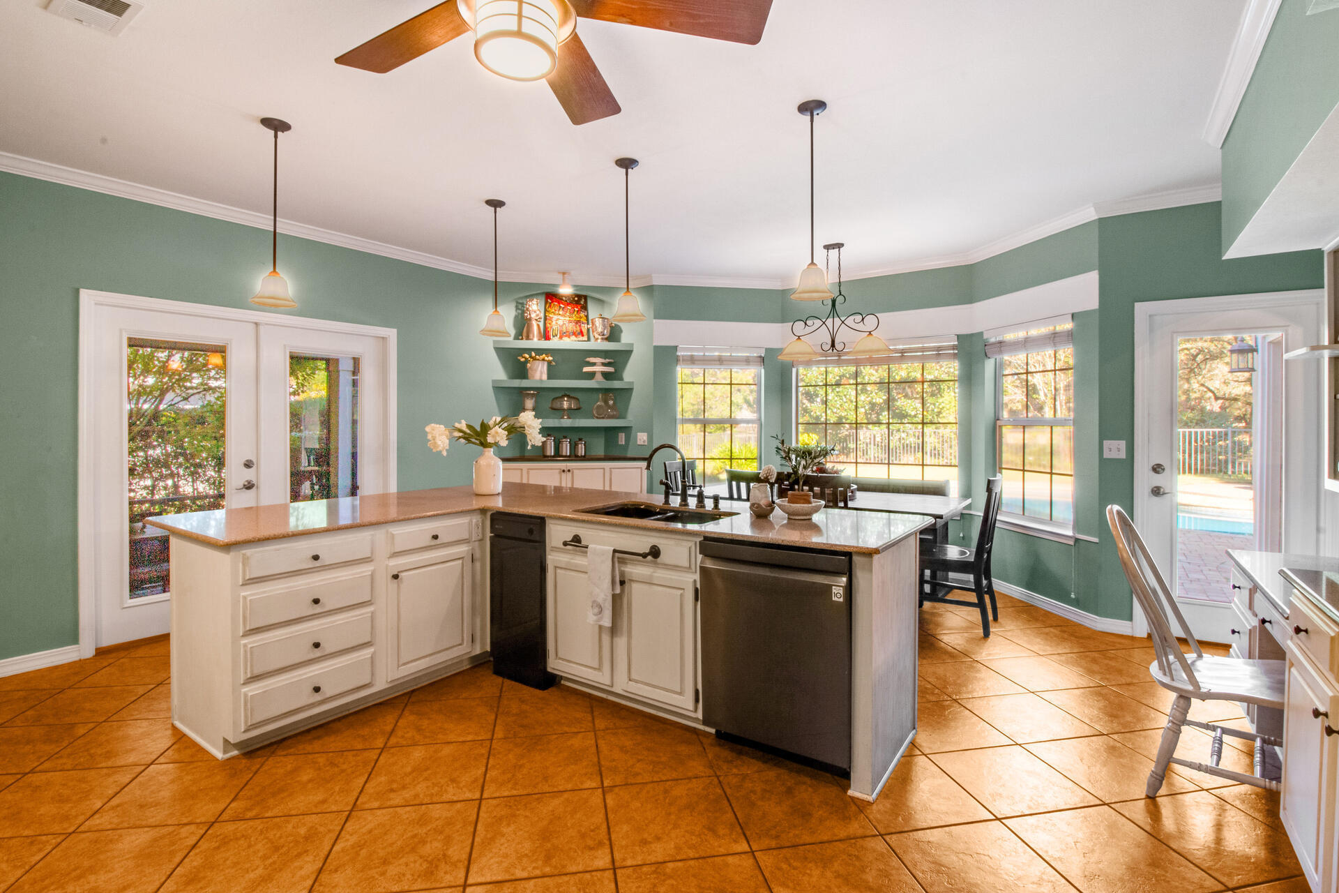 SOUTHWIND - Residential