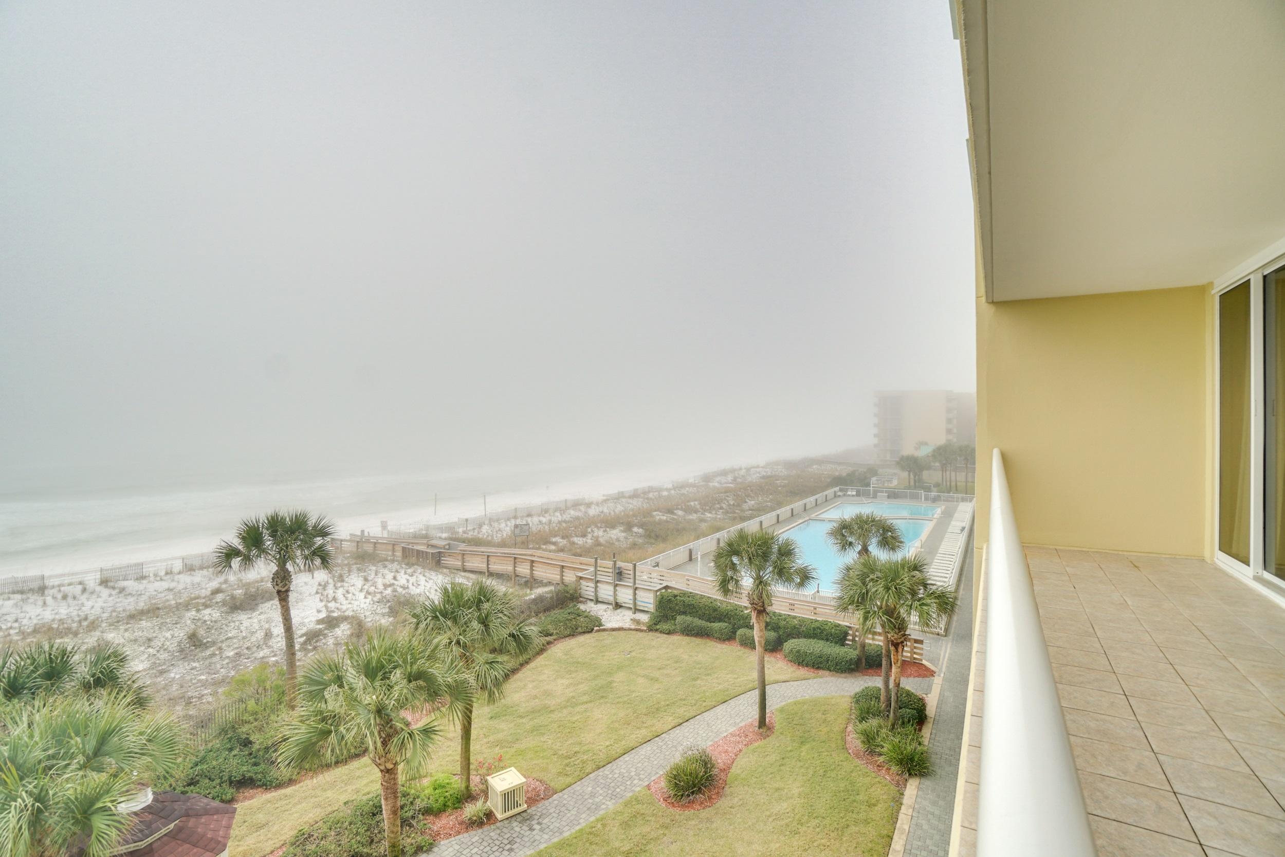 WATERS EDGE - Residential