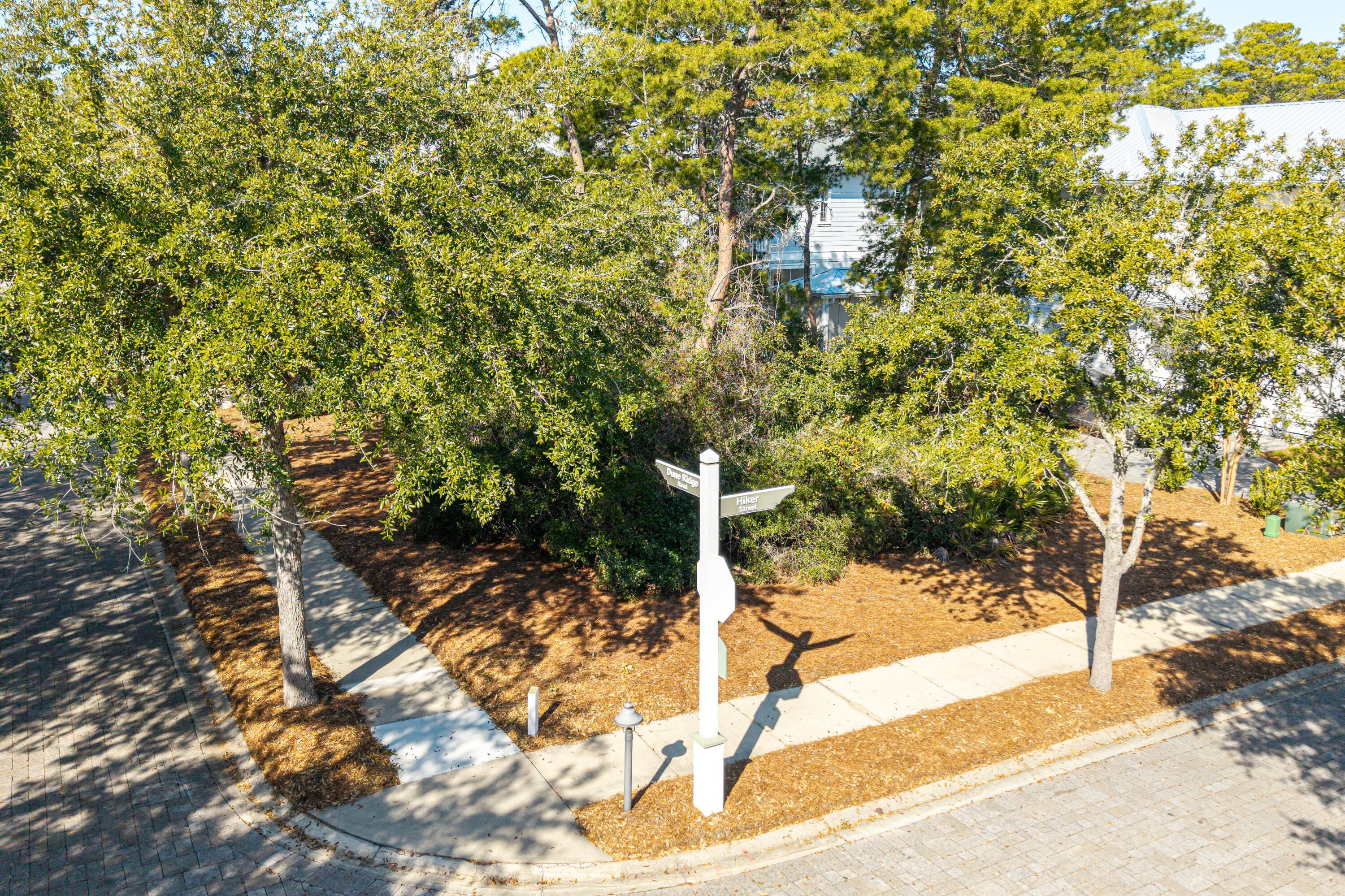 GREENWAY PARK - Land