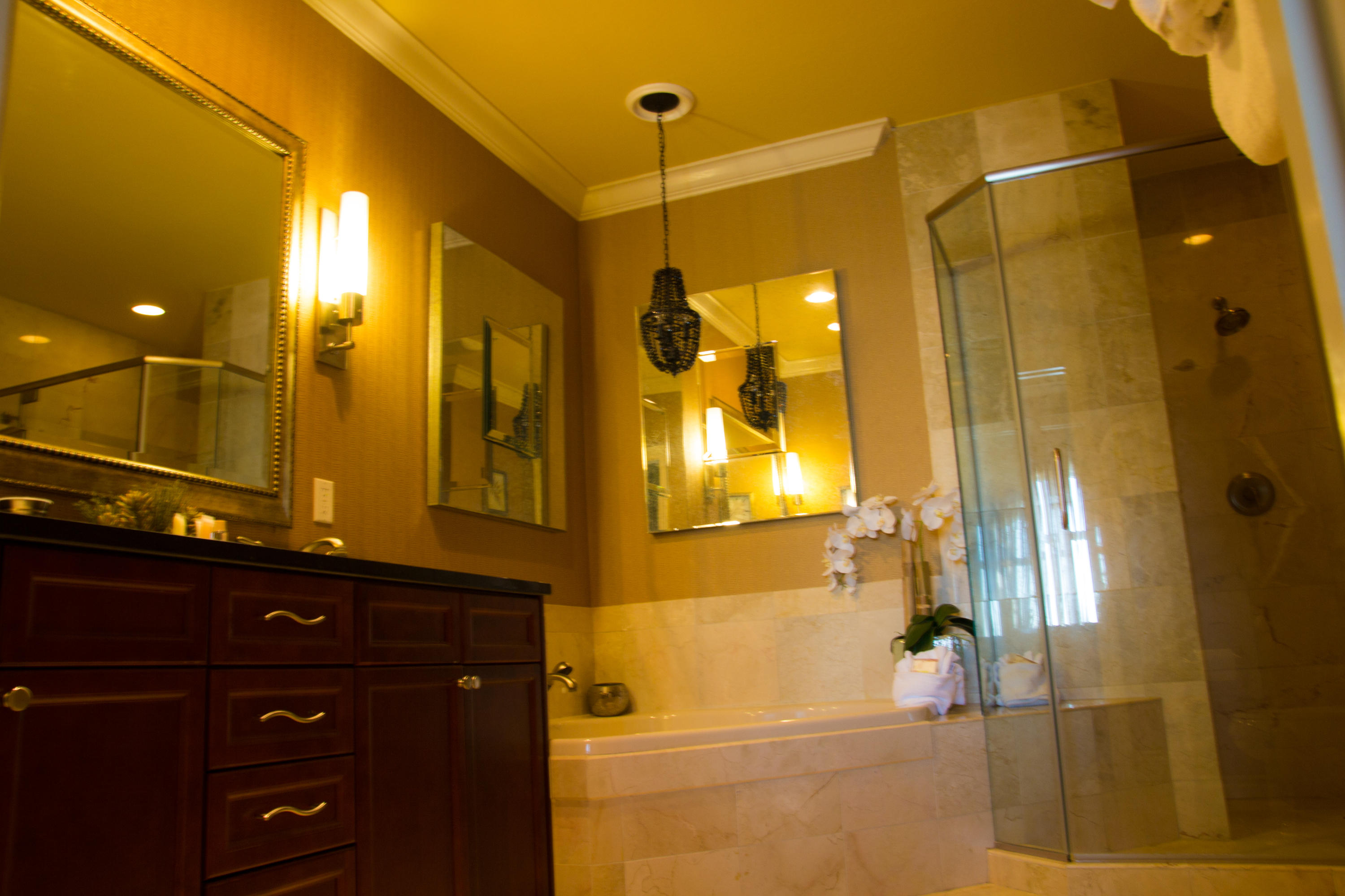 EMERALD GRANDE - Residential