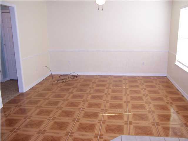 PARKWOOD PLACE AT BLUEWATER BAY - Residential Lease