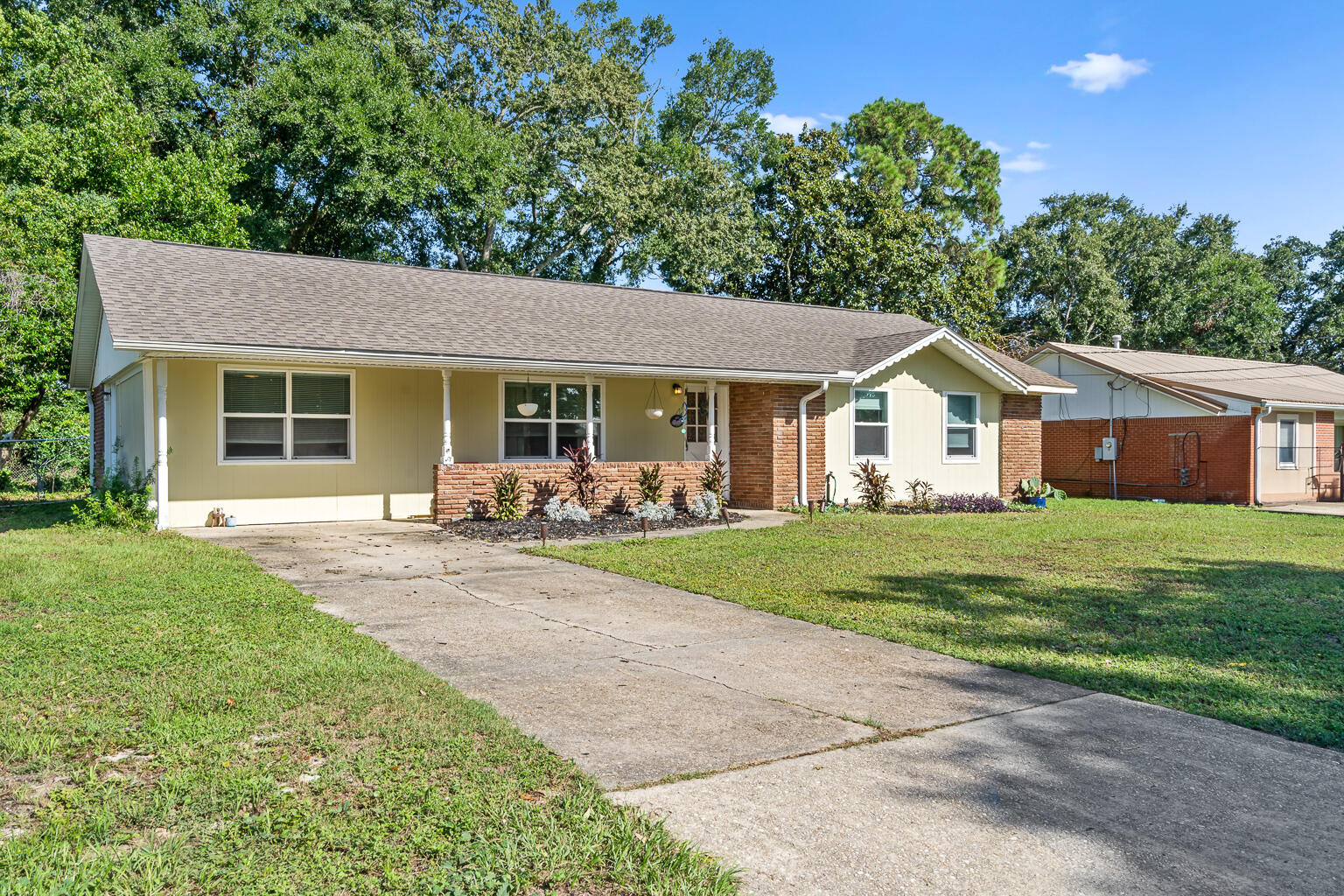 OAKLAND HEIGHTS - Residential